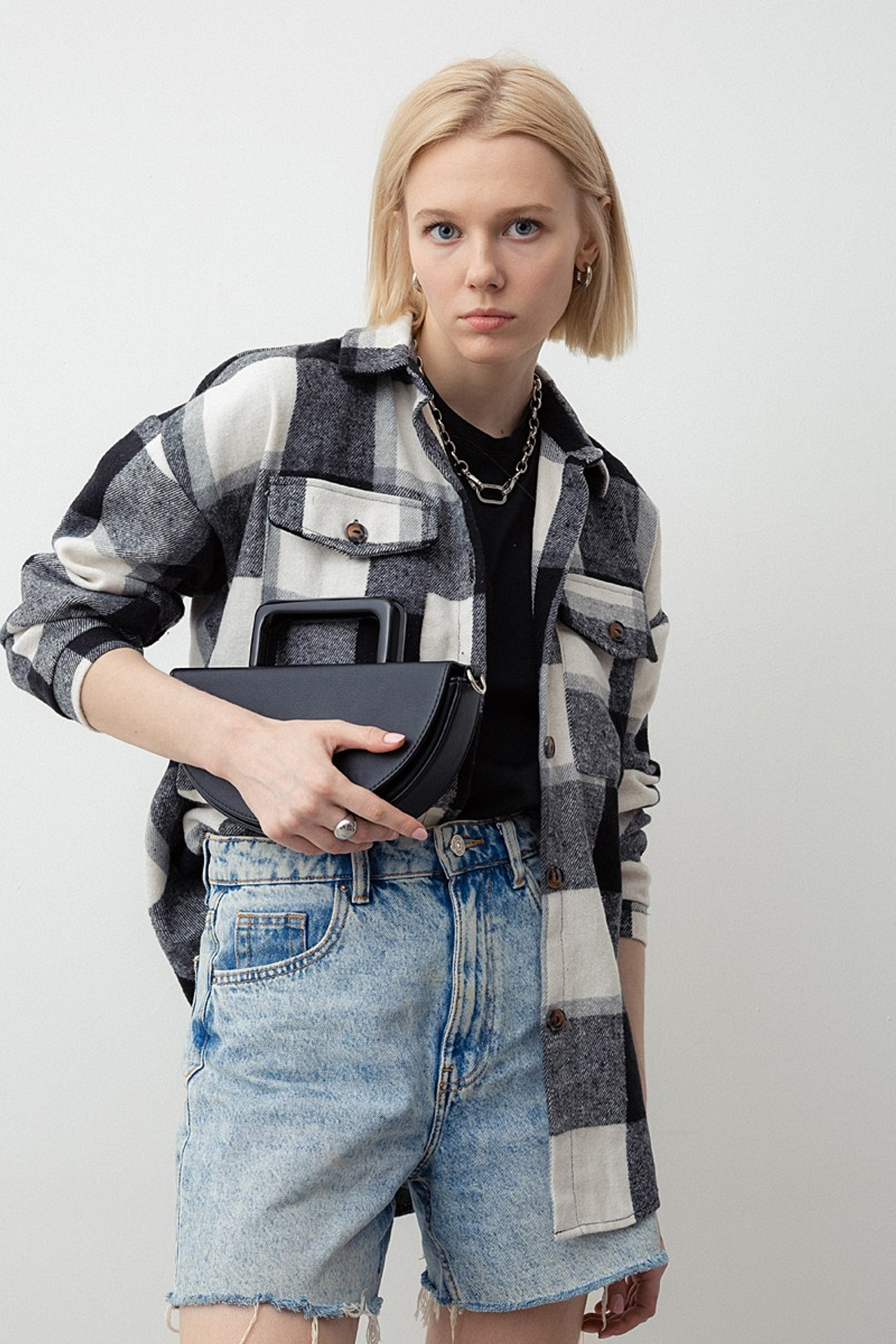 Модель для предметной съемки Александра А Москва| Sale Easy