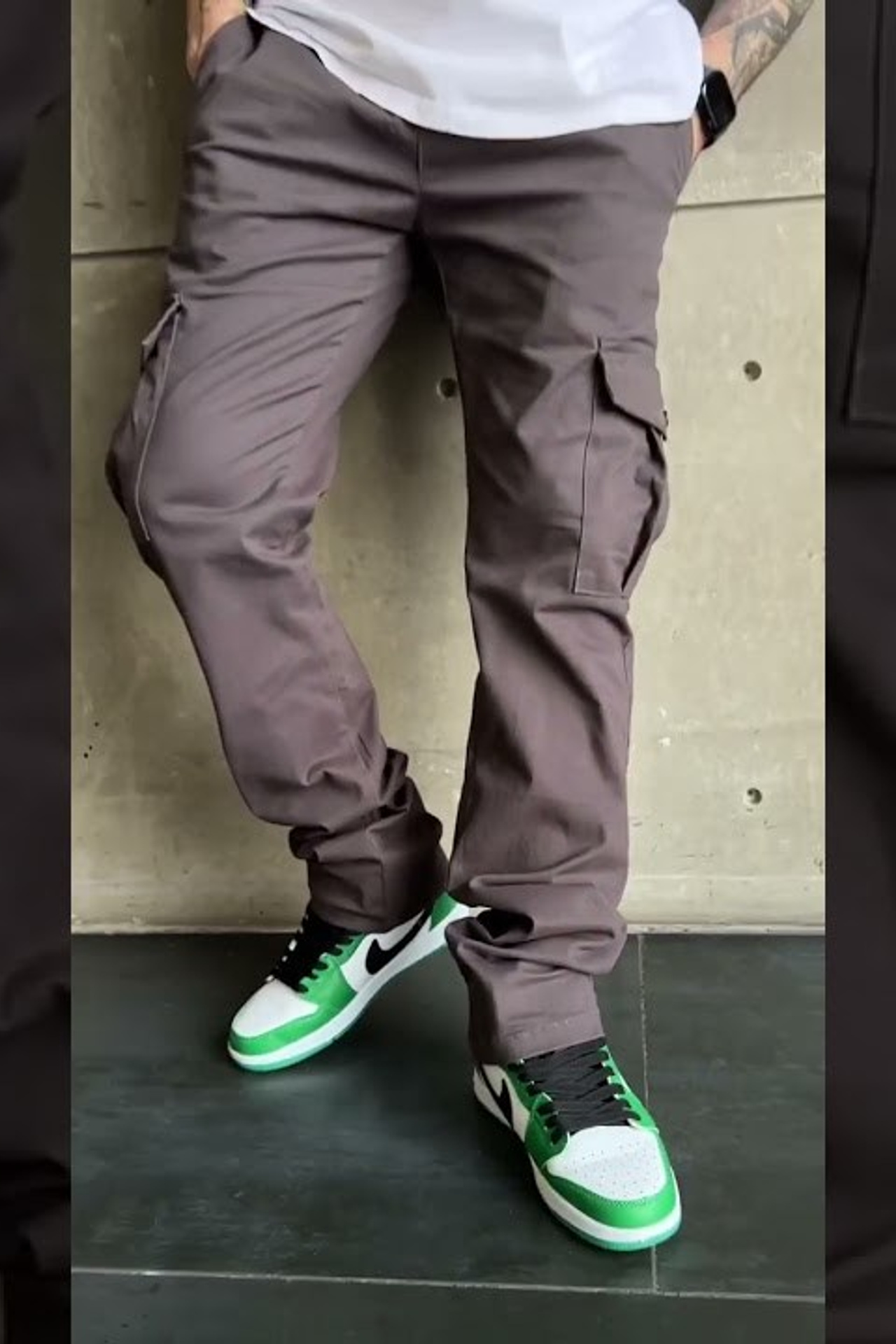 Портфолио видеосъемка одежды для маркетплейсов | Sale Easy