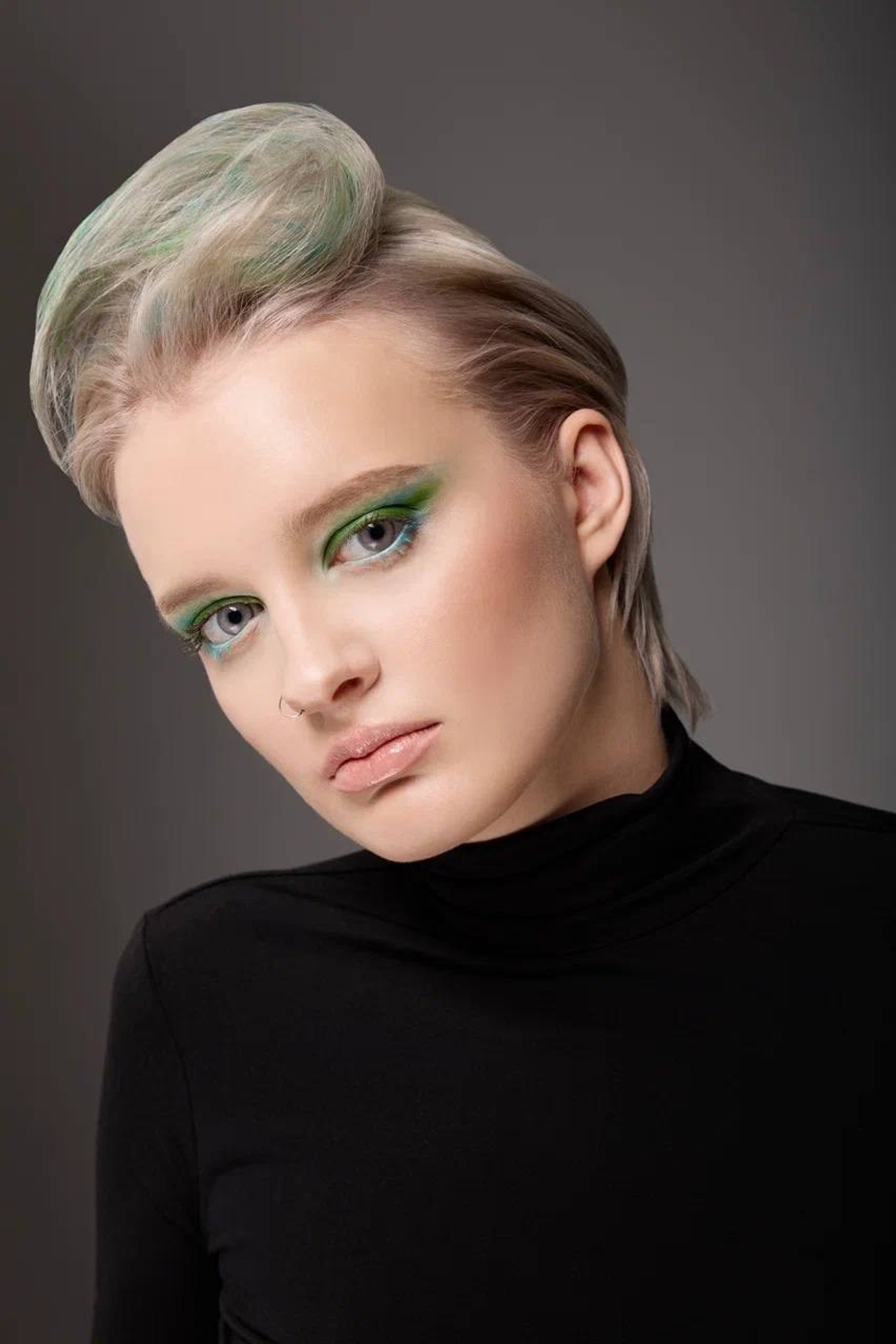 Модель Карина Е. для предметной съемки Казань| Sale Easy