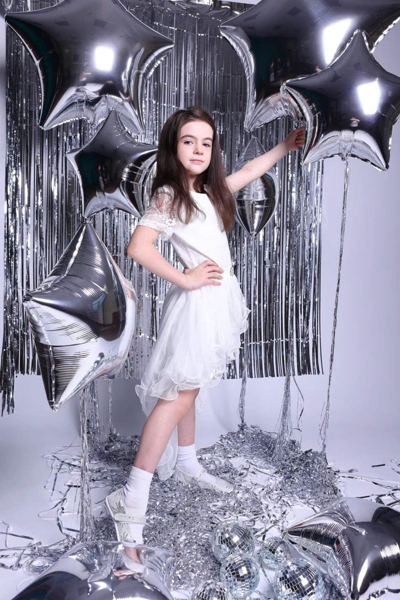 Модель для предметной съемки Виктория М. Н.Н.| Sale Easy