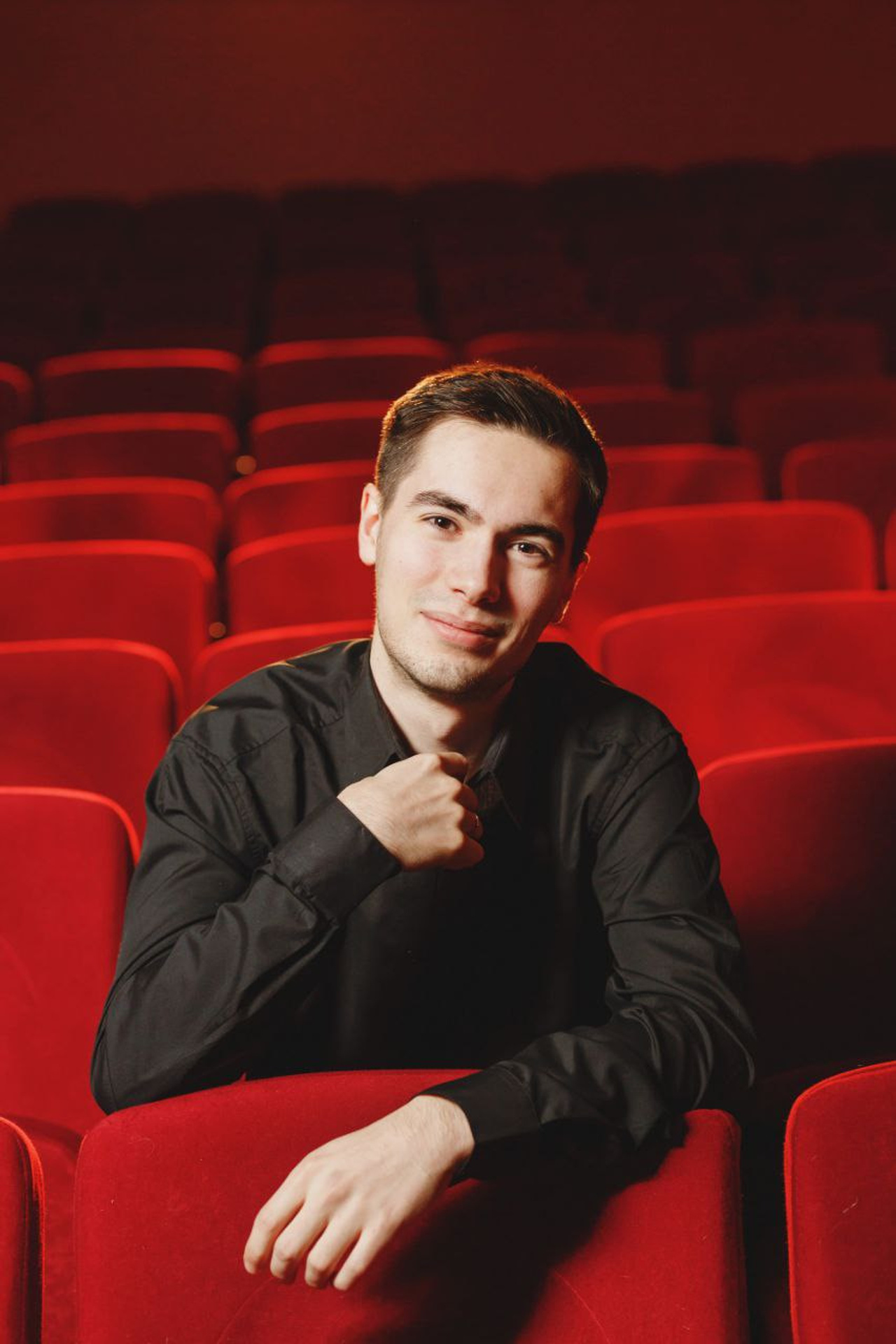 Модель для предметной съемки Александр В. Москва | Sale Easy