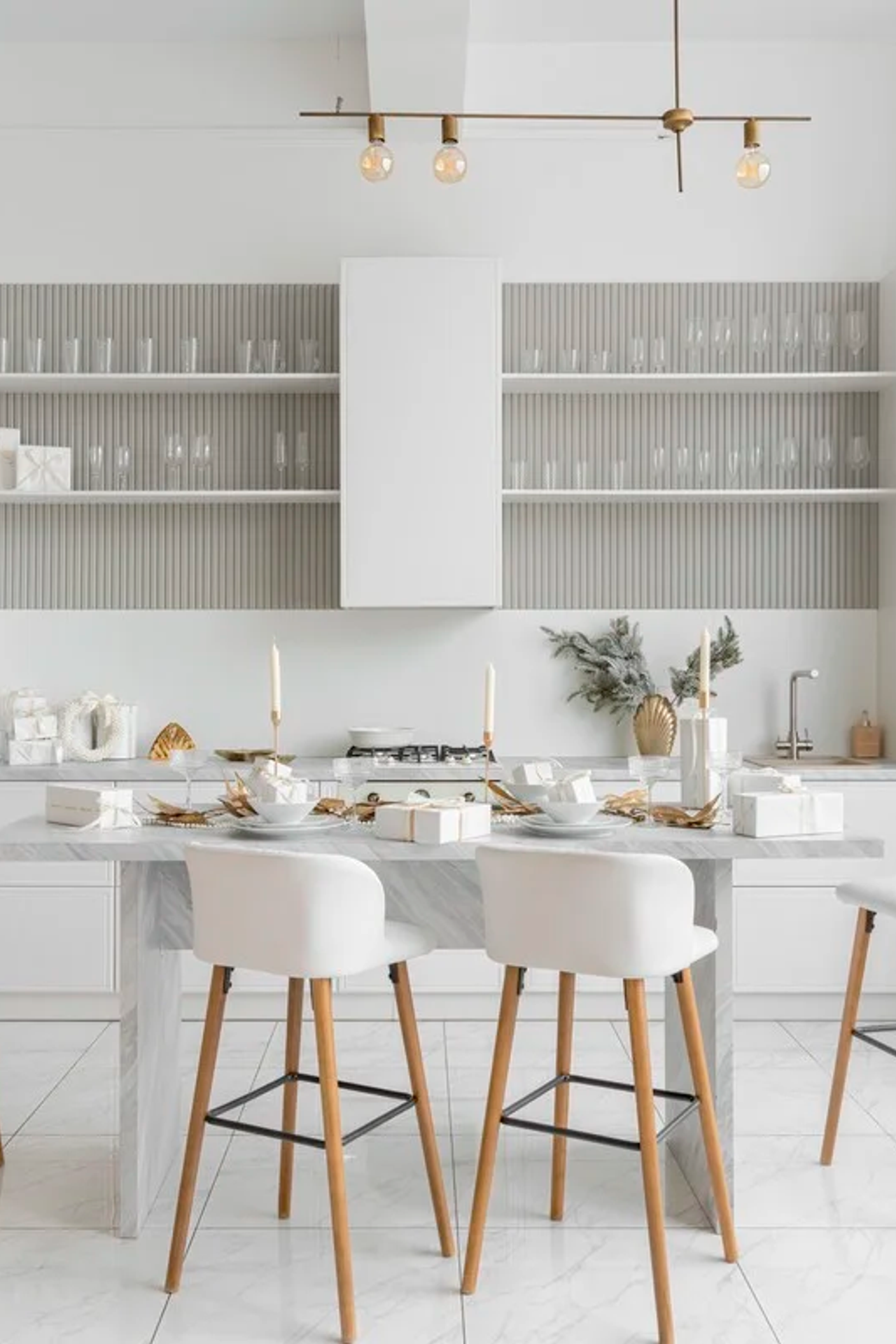 Студия DAILY STUDIO — зал Мишель для предм. съемки С.-Пб|Sale Easy