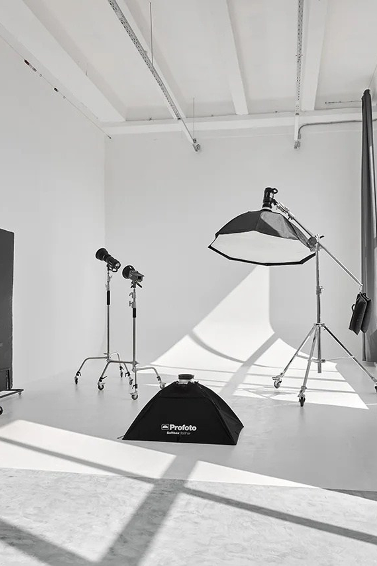 Студия Comilfo зал2Б для предметной съемки Н.Новгород |Sale Easy