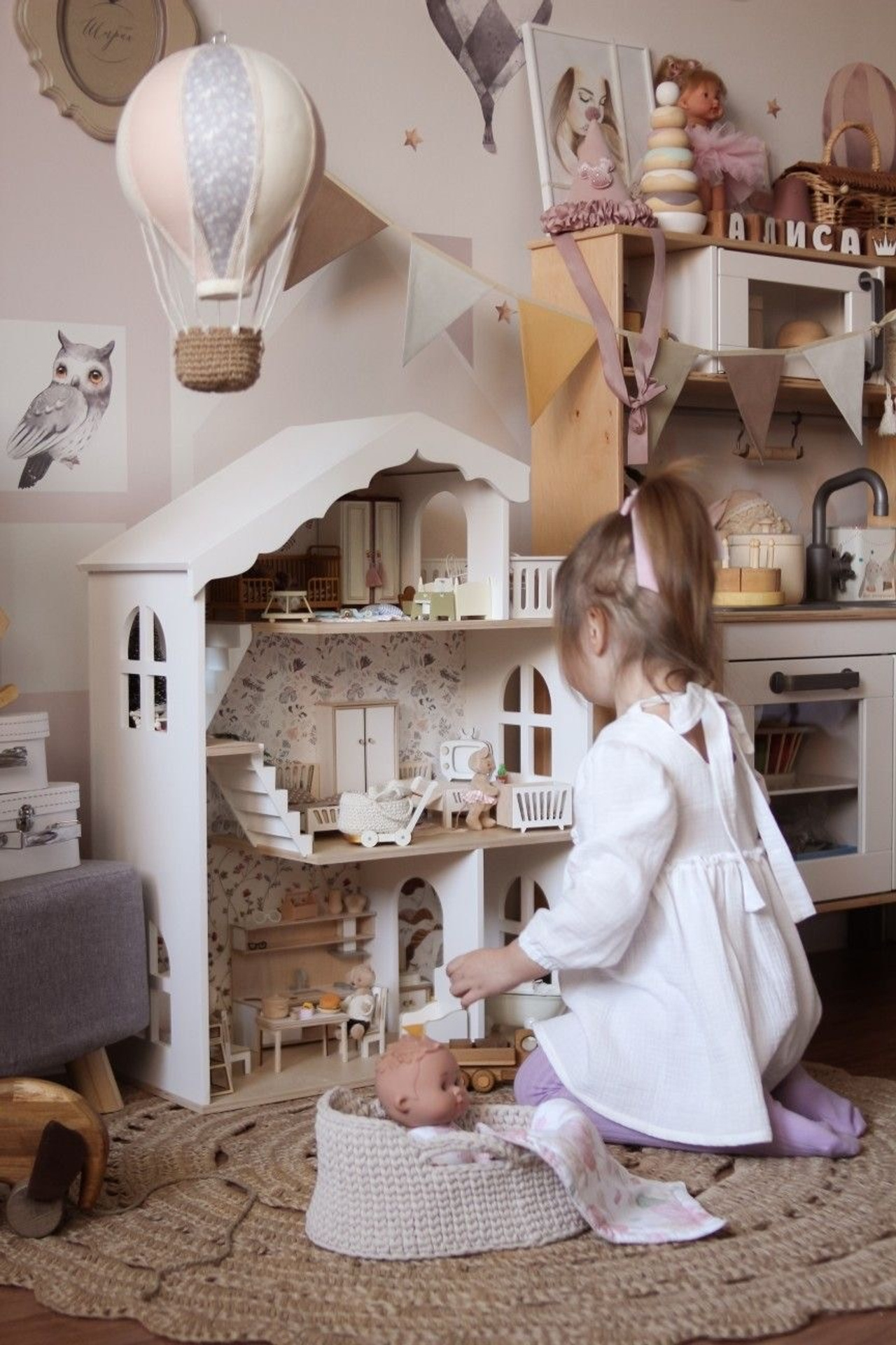 Референс для игрушек, которые привлекают внимание и развлекают.