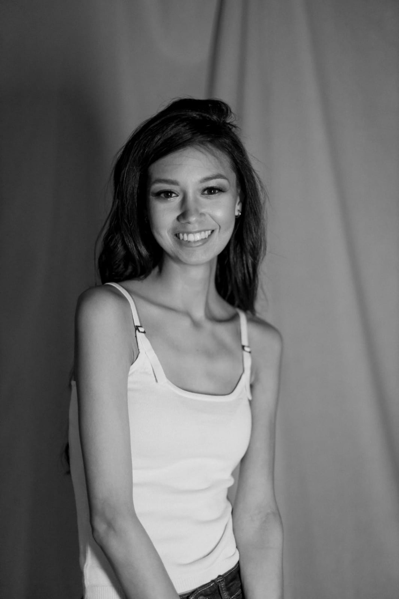 Модель для предметной съемки Дарья Ир. Н.Н.| Sale Easy