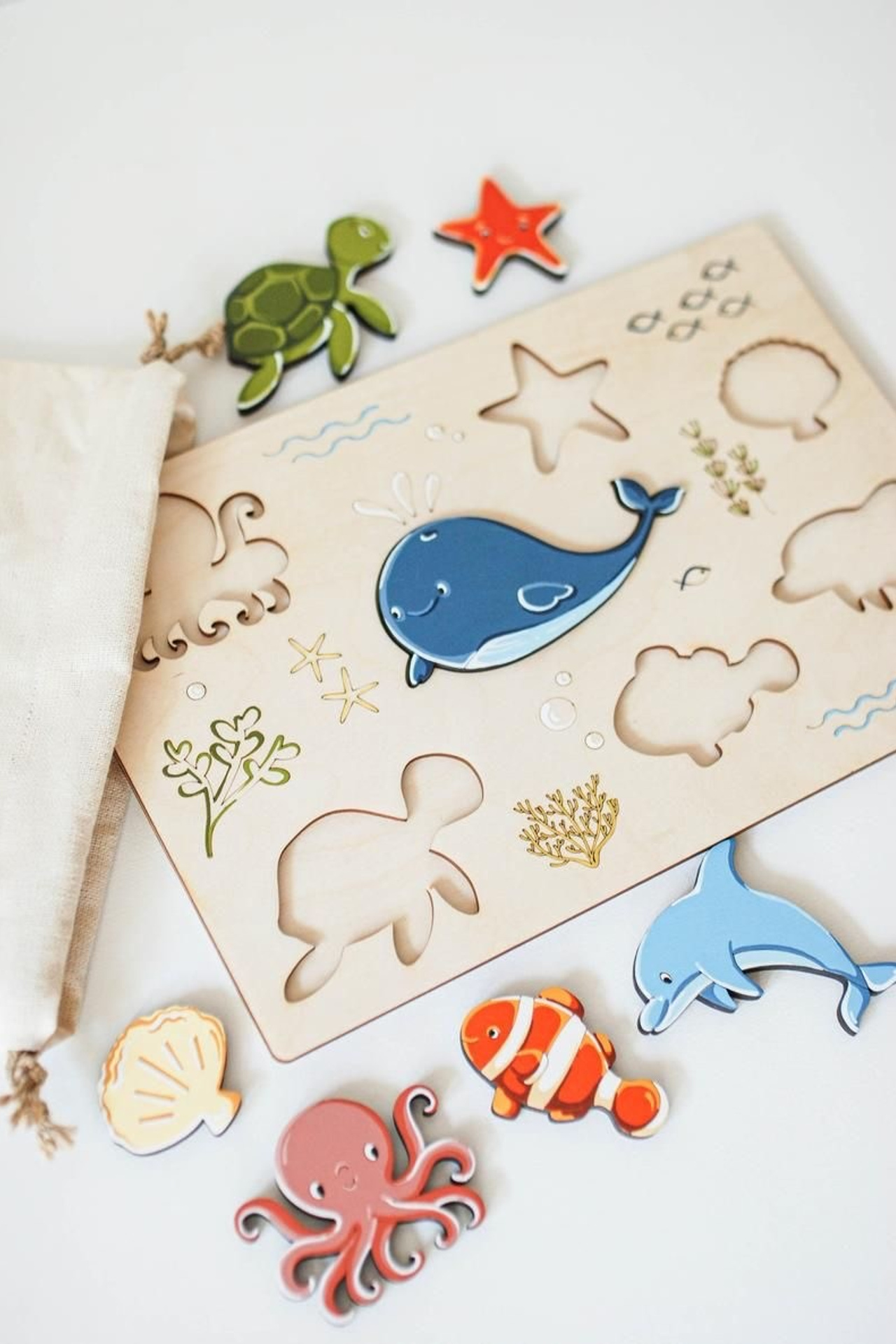 Референс для креативных детских игрушек, способствующих развитию воображения.