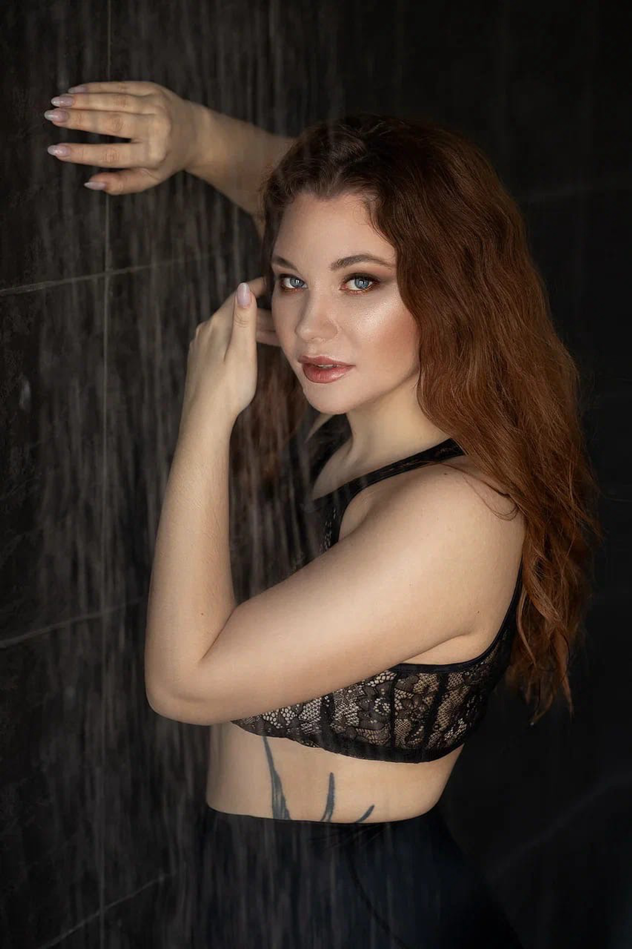 Модель plus size для предметной съемки Ольга В Н.Новгород | Sale Easy