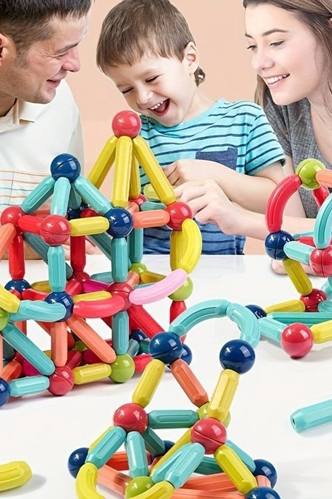 Детские игрушки, которые помогают развивать логическое мышление.