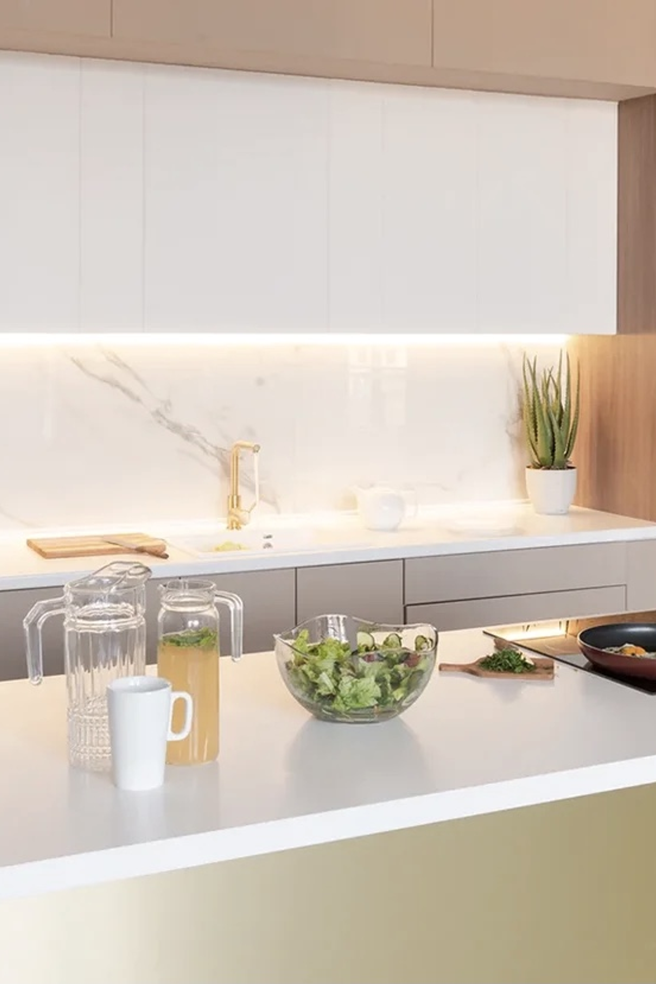 Студия CROSS — Чайка для предметной съемки Москва|Sale Easy