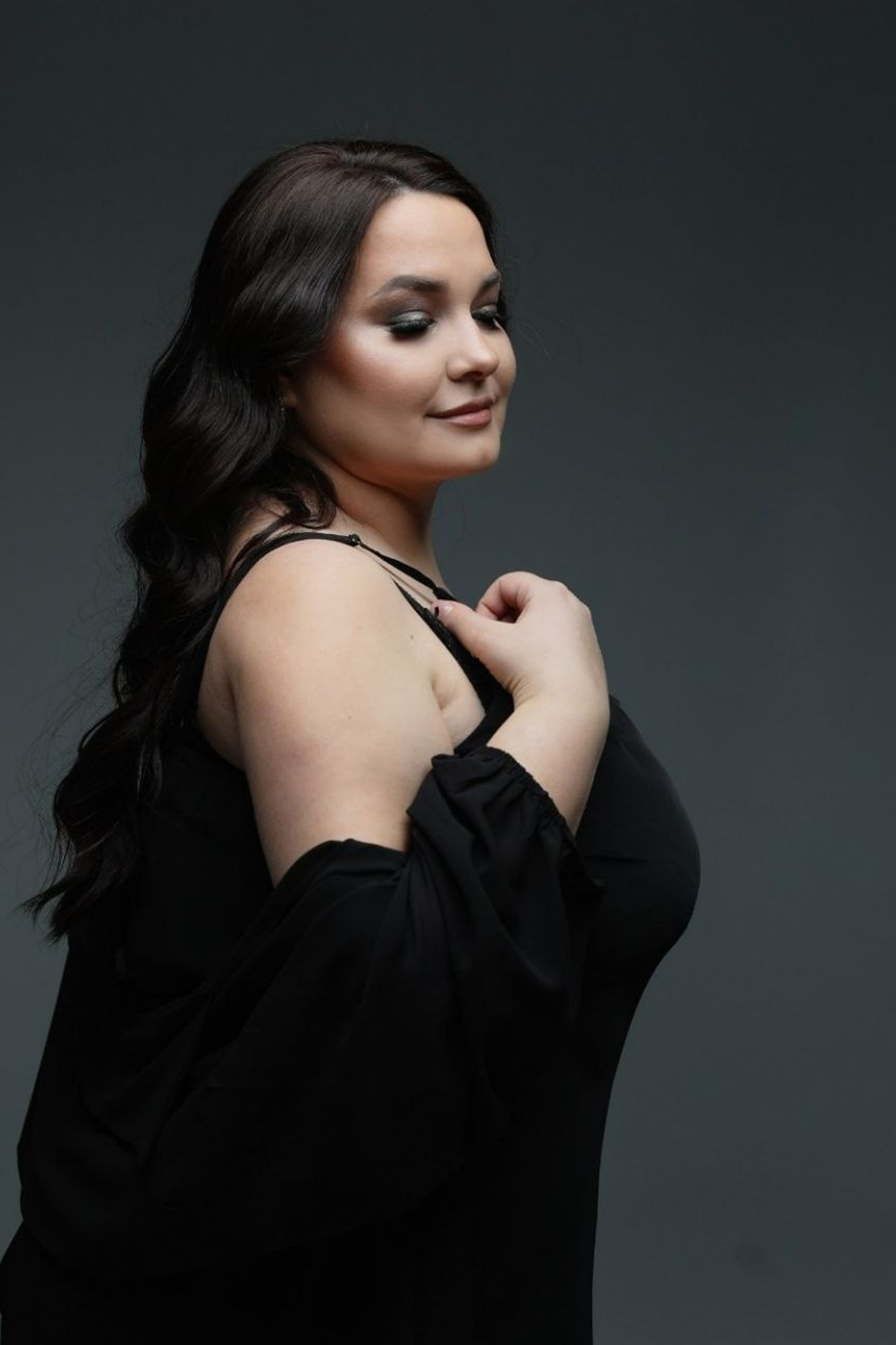 Модель plus size для предметной съемки Анна Э Сочи| Sale Easy