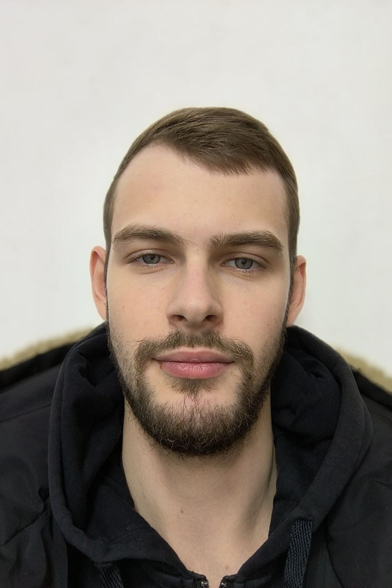 Модель для предметной съемки Антон А. Н.Новгород | Sale Easy