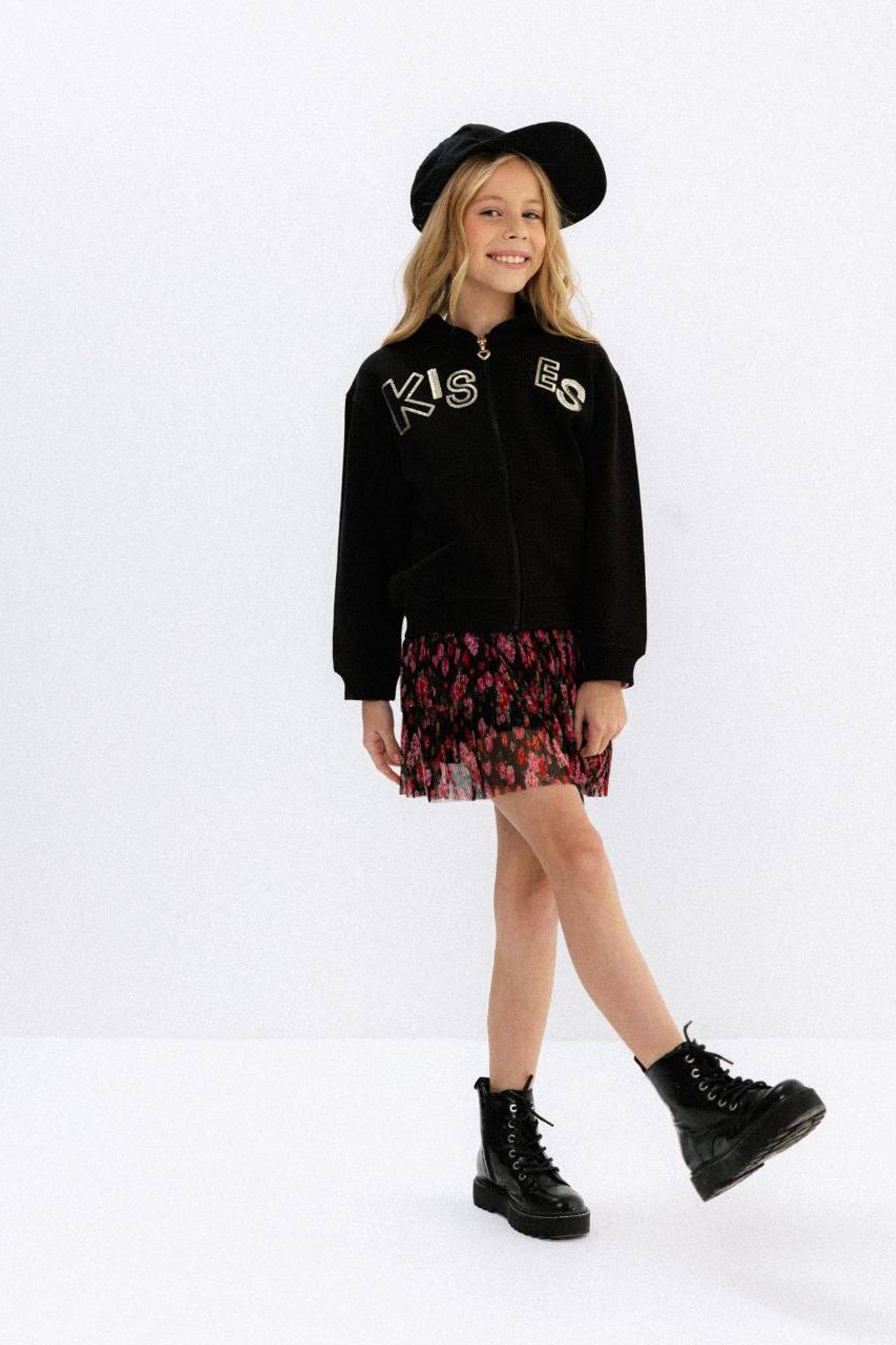 Модель для предметной съемки Вероника А. Н.Н.| Sale Easy