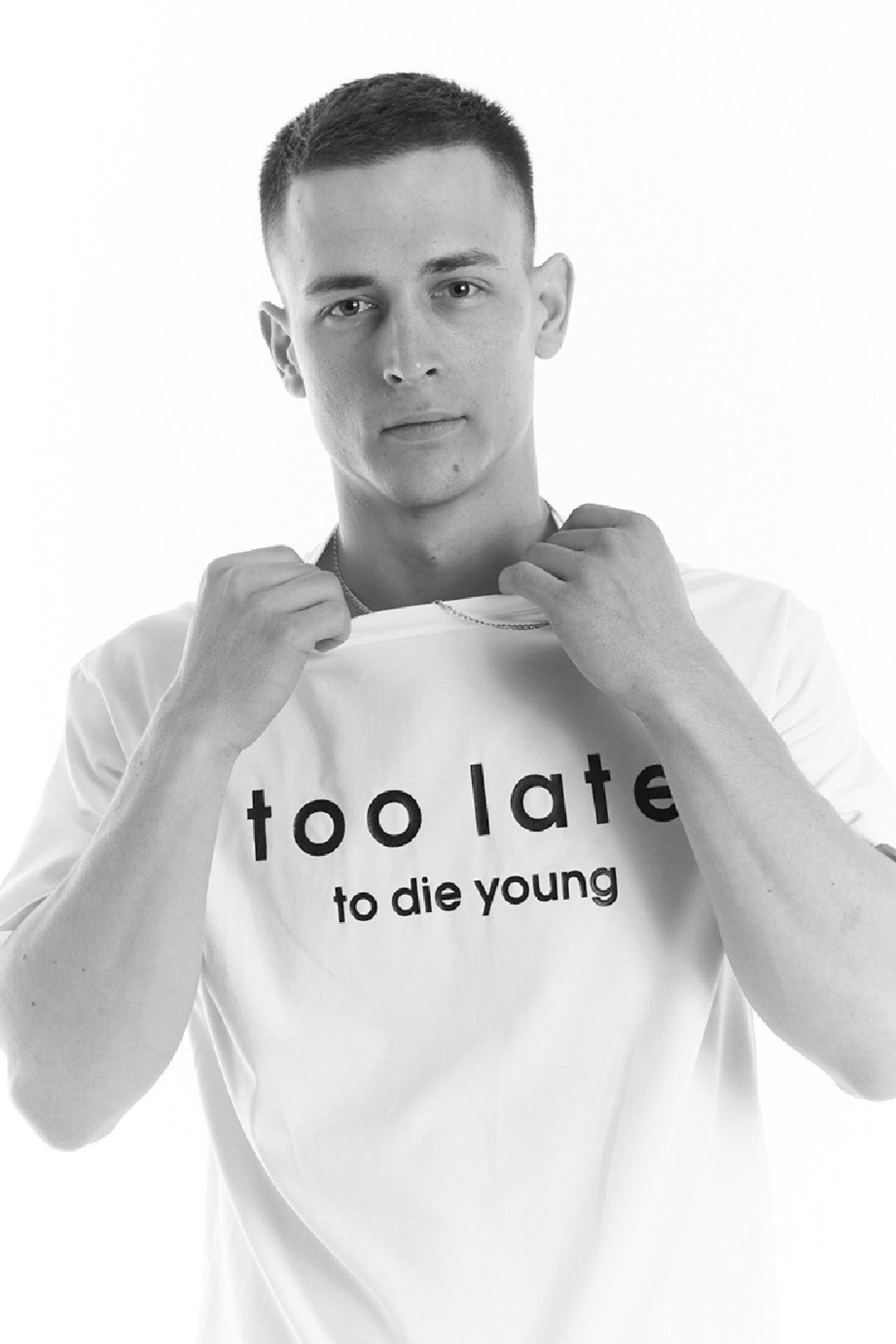 Модель для предметной съемки  Николай А Сочи| Sale Easy