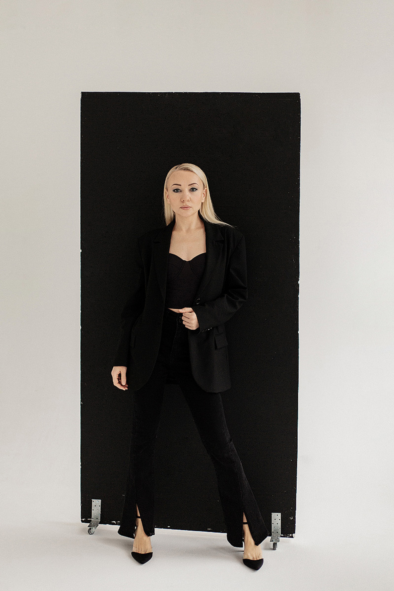 Модель для предметной съемки Мария Л. Москва| Sale Easy