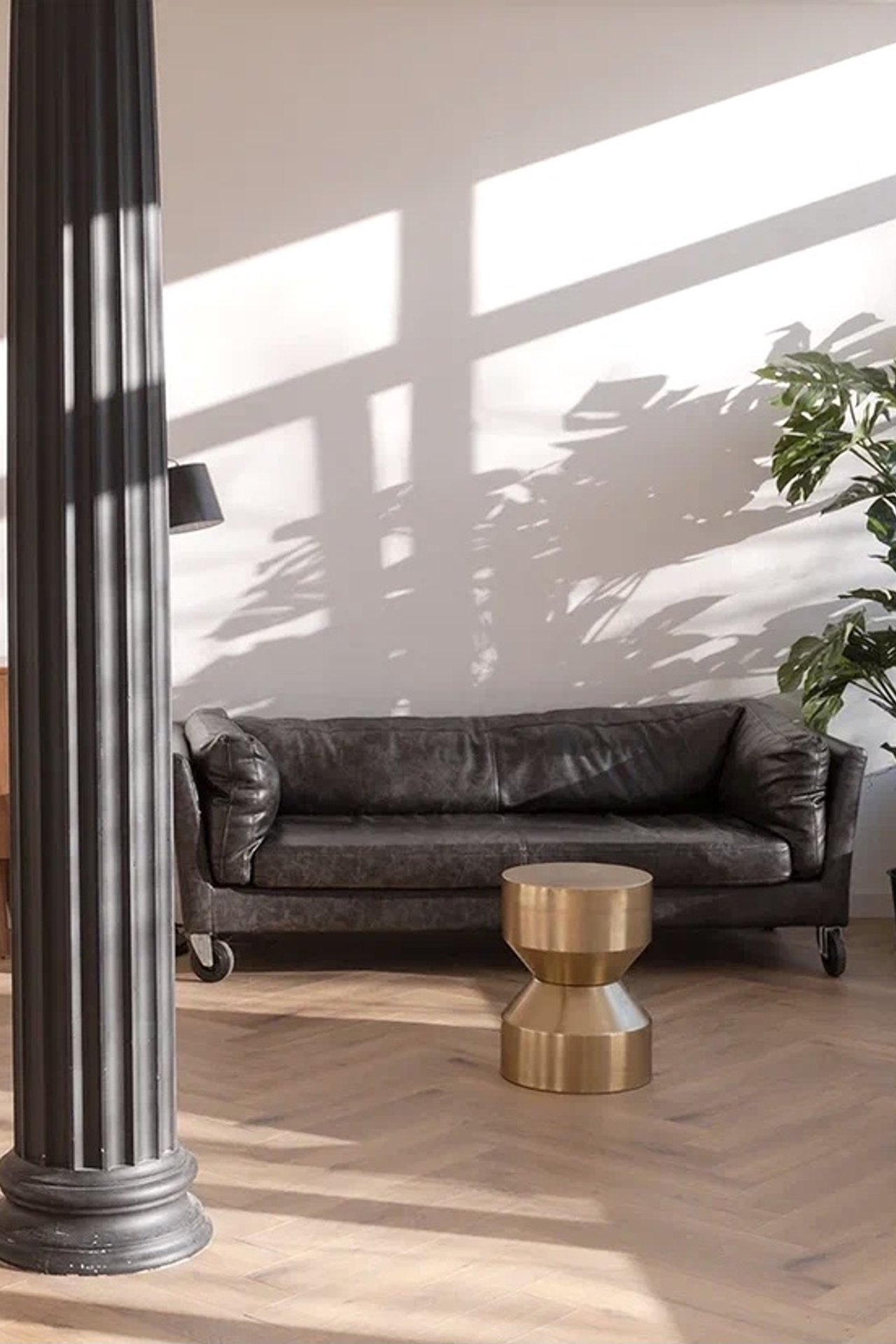 CROSS   — Room № 203