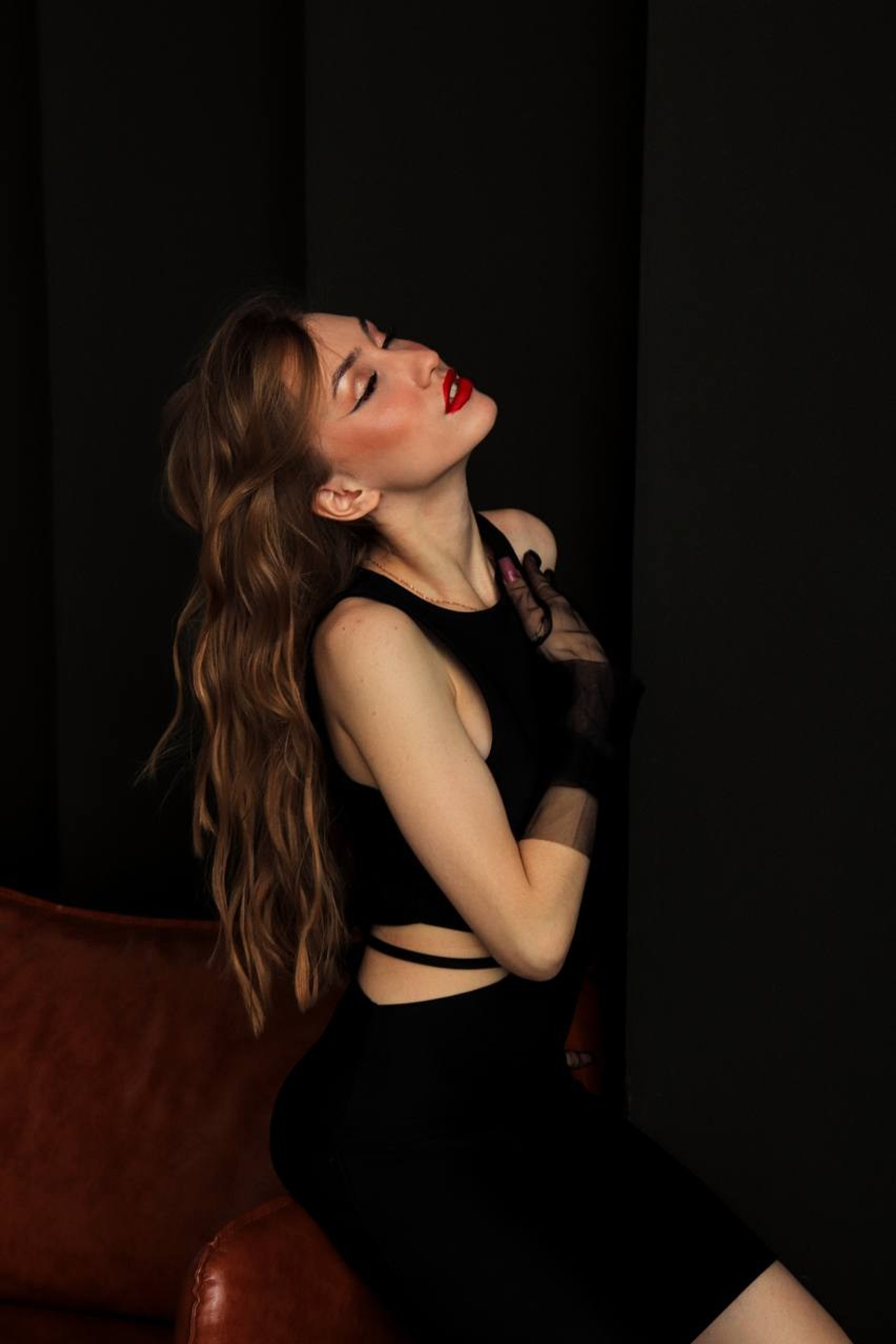 Модель для предметной съемки София И. Казань| Sale Easy