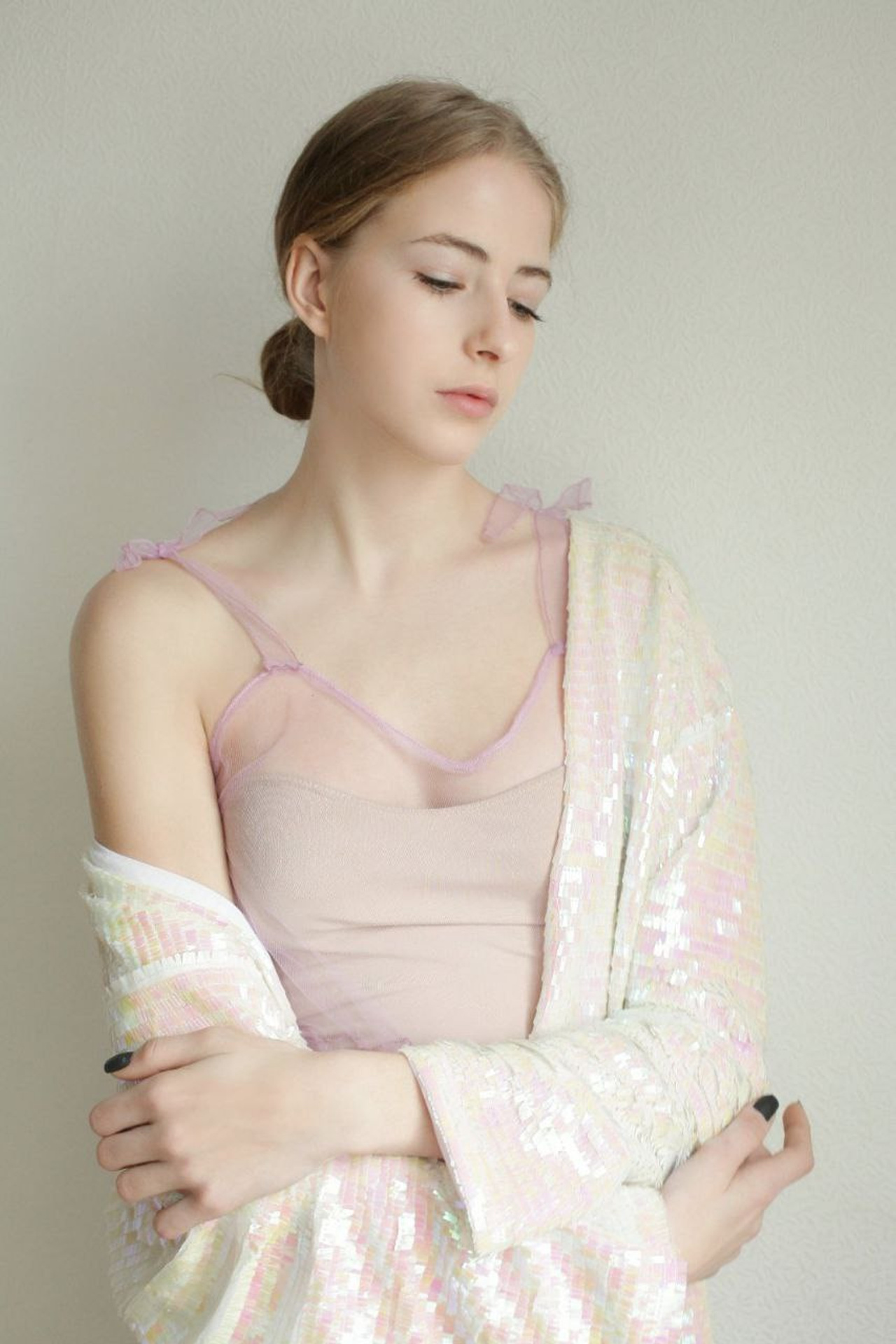 Модель для съемки фото для маркетплейса Катя Д Н.Новгород | Sale Easy