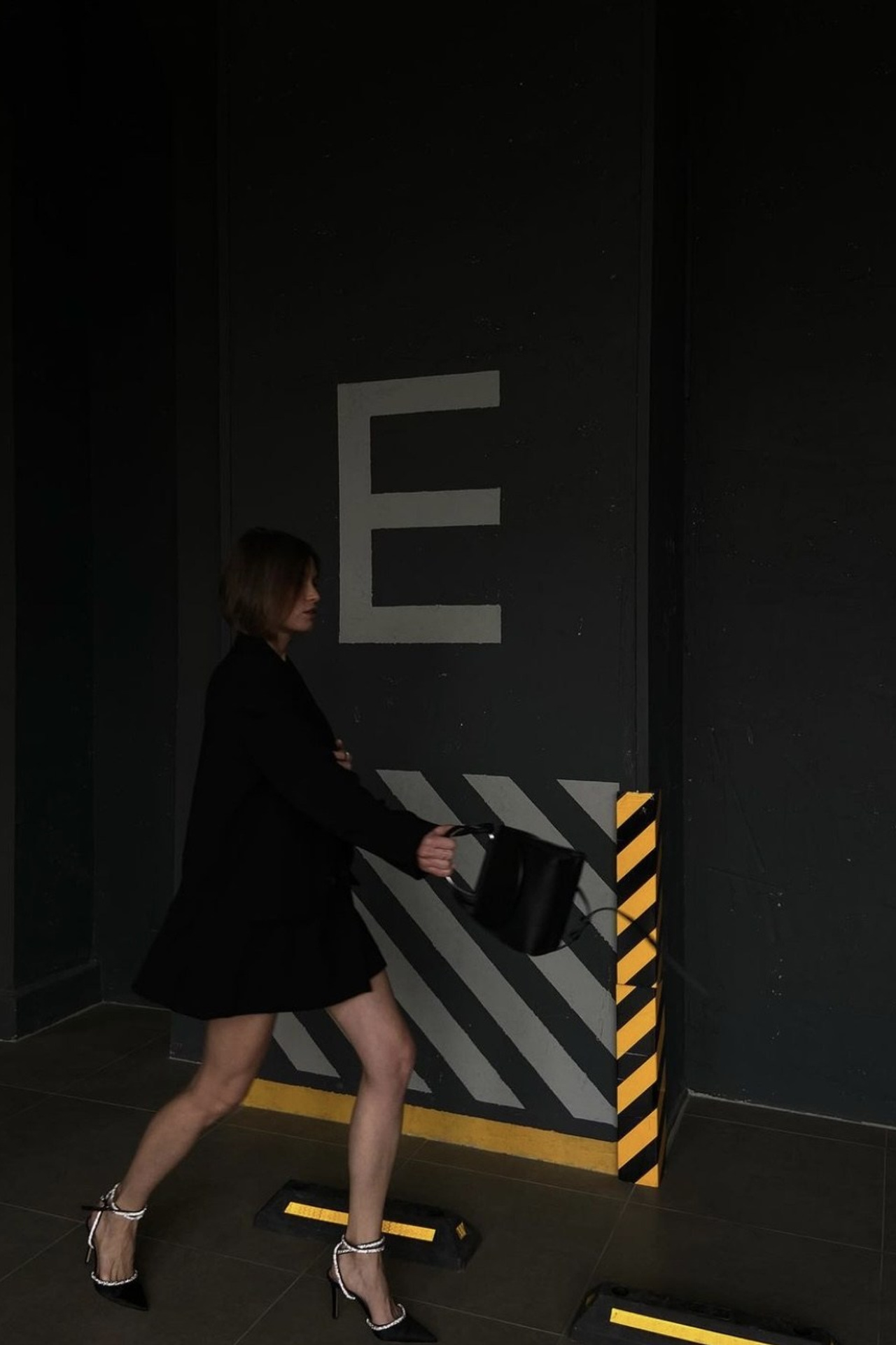 Студия для предметной съемки 13POINT — Зал Street Москва | Sale Easy