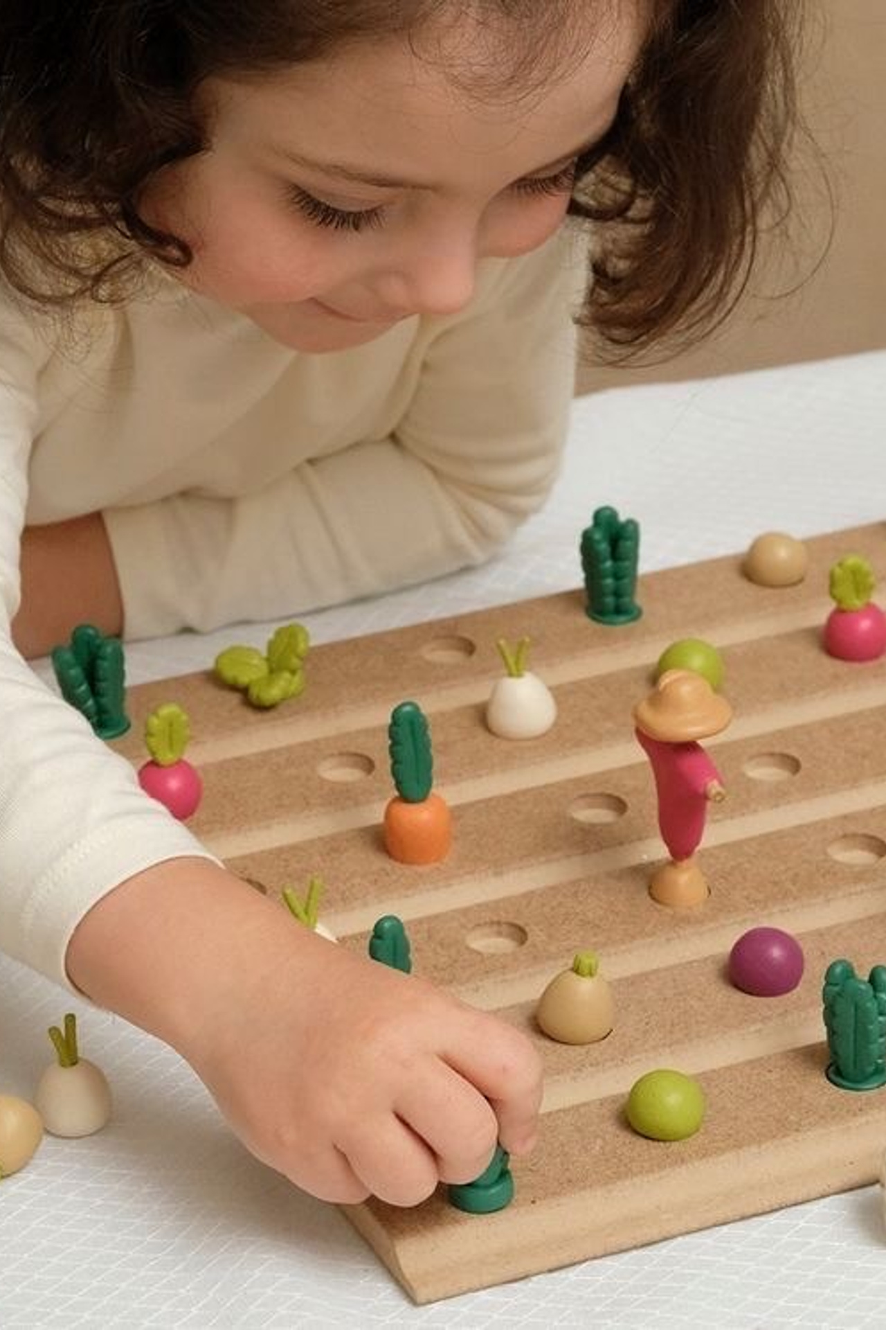 Идея для обучающих детских игрушек, помогающих в изучении чисел и букв.