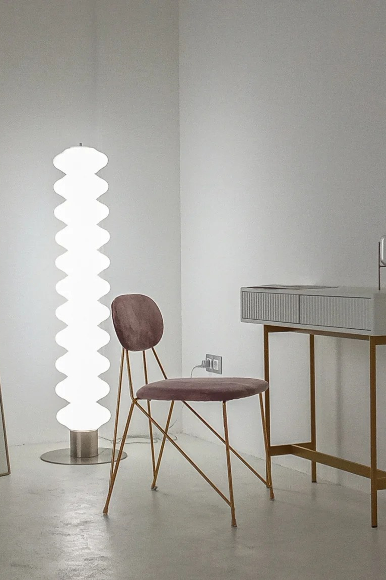 Студия Base — Зал CLOUD для предметной съемки Москва|Sale Easy