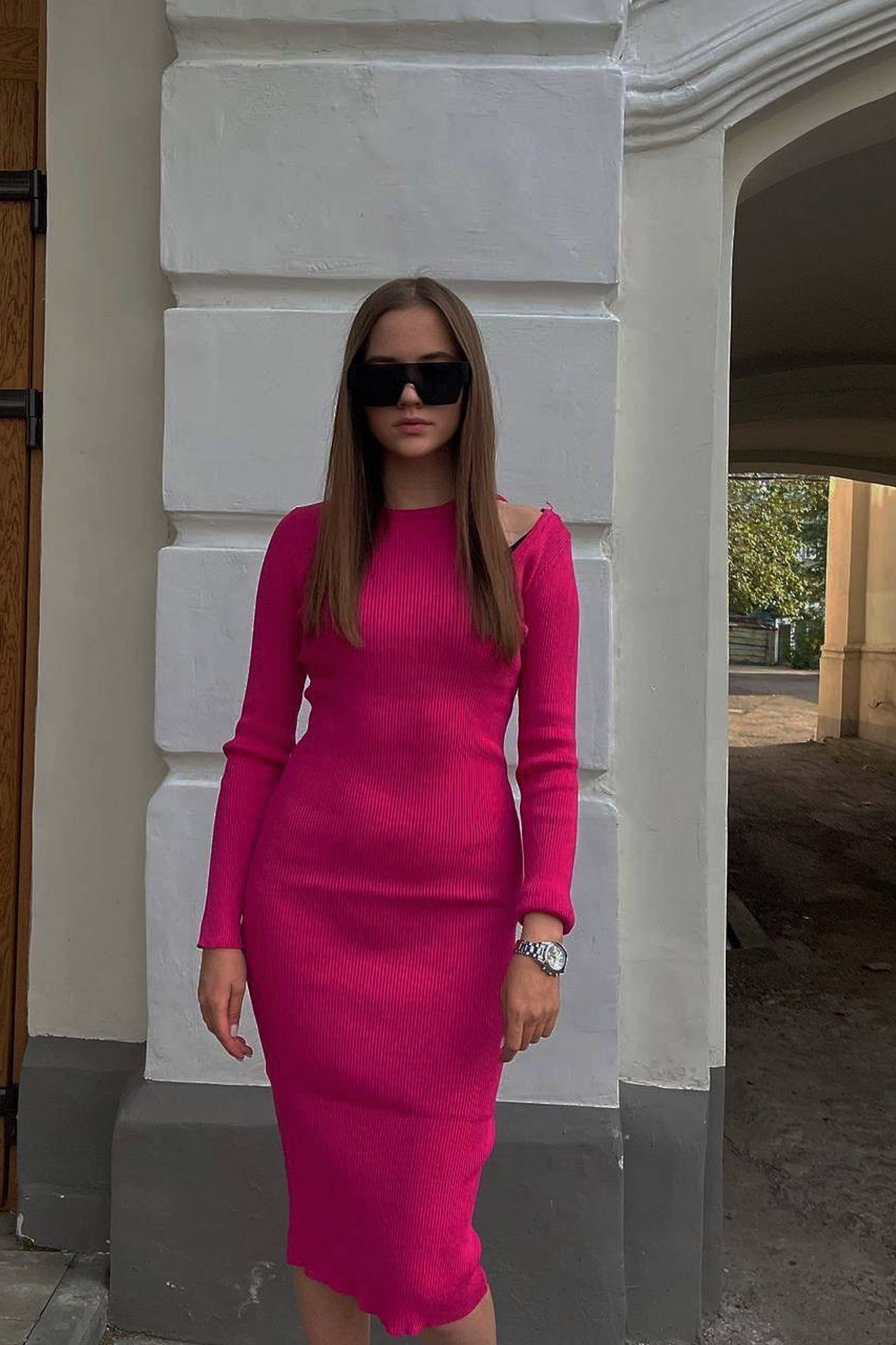 Модель для предметной съемки Ангелина Д. Красноярск| Sale Easy