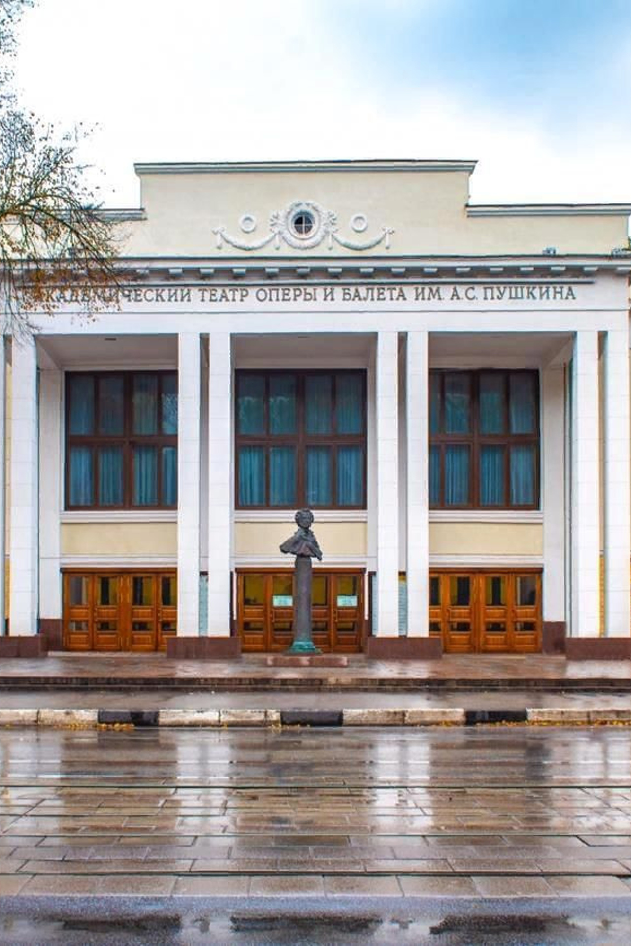 Локация Нижний Новгород стрит Оперный театр — Белинского 59 |Sale Easy