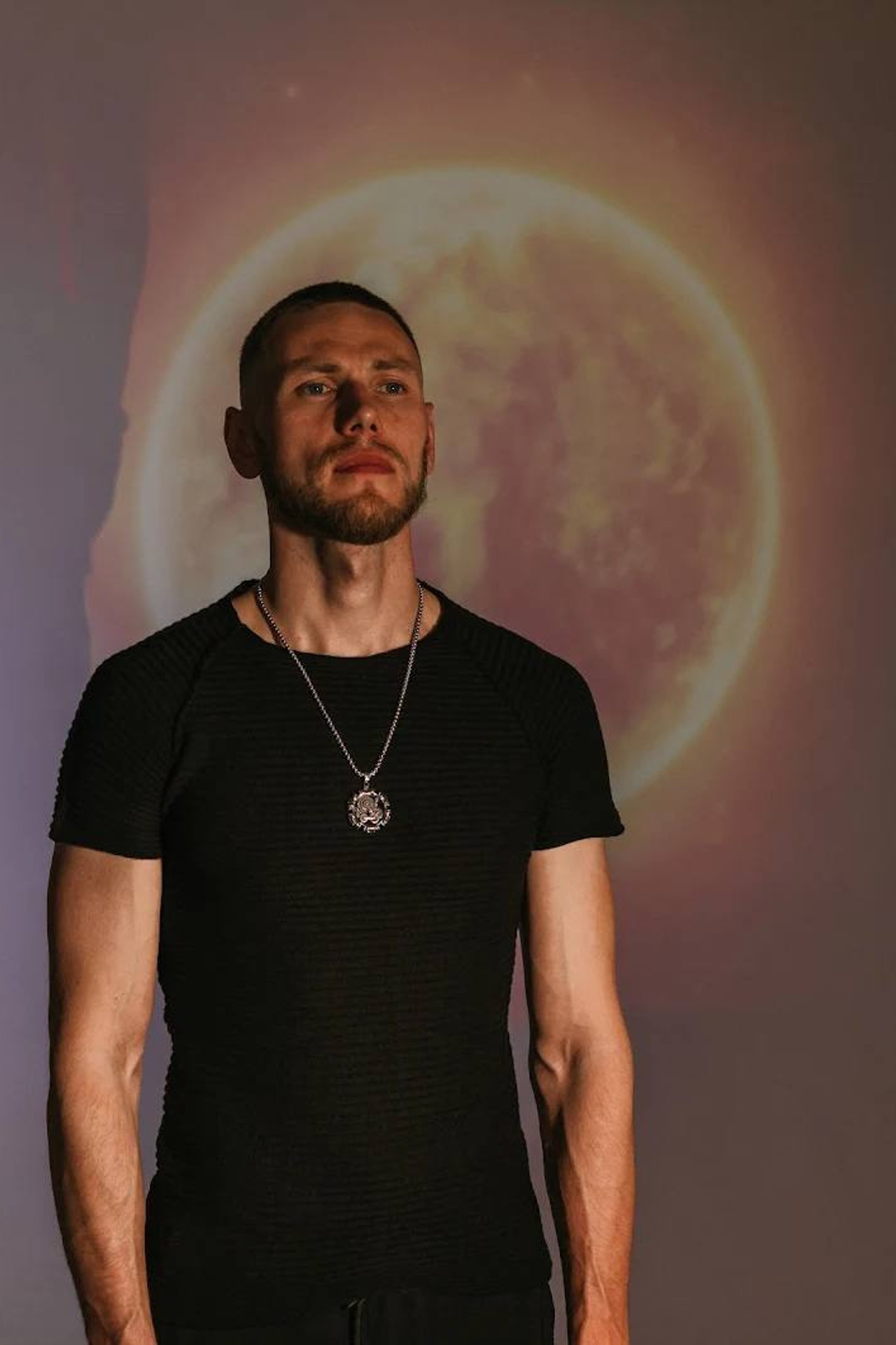 Модель для предметной съемки Алексей А Н.Новгород | Sale Easy