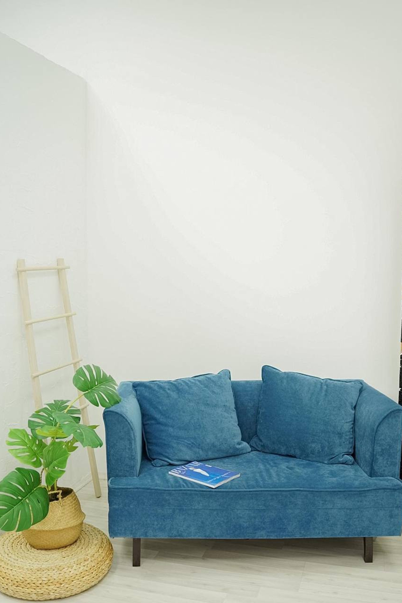 Студия Мята Зал #1 для предметной съемки Сочи|Sale Easy