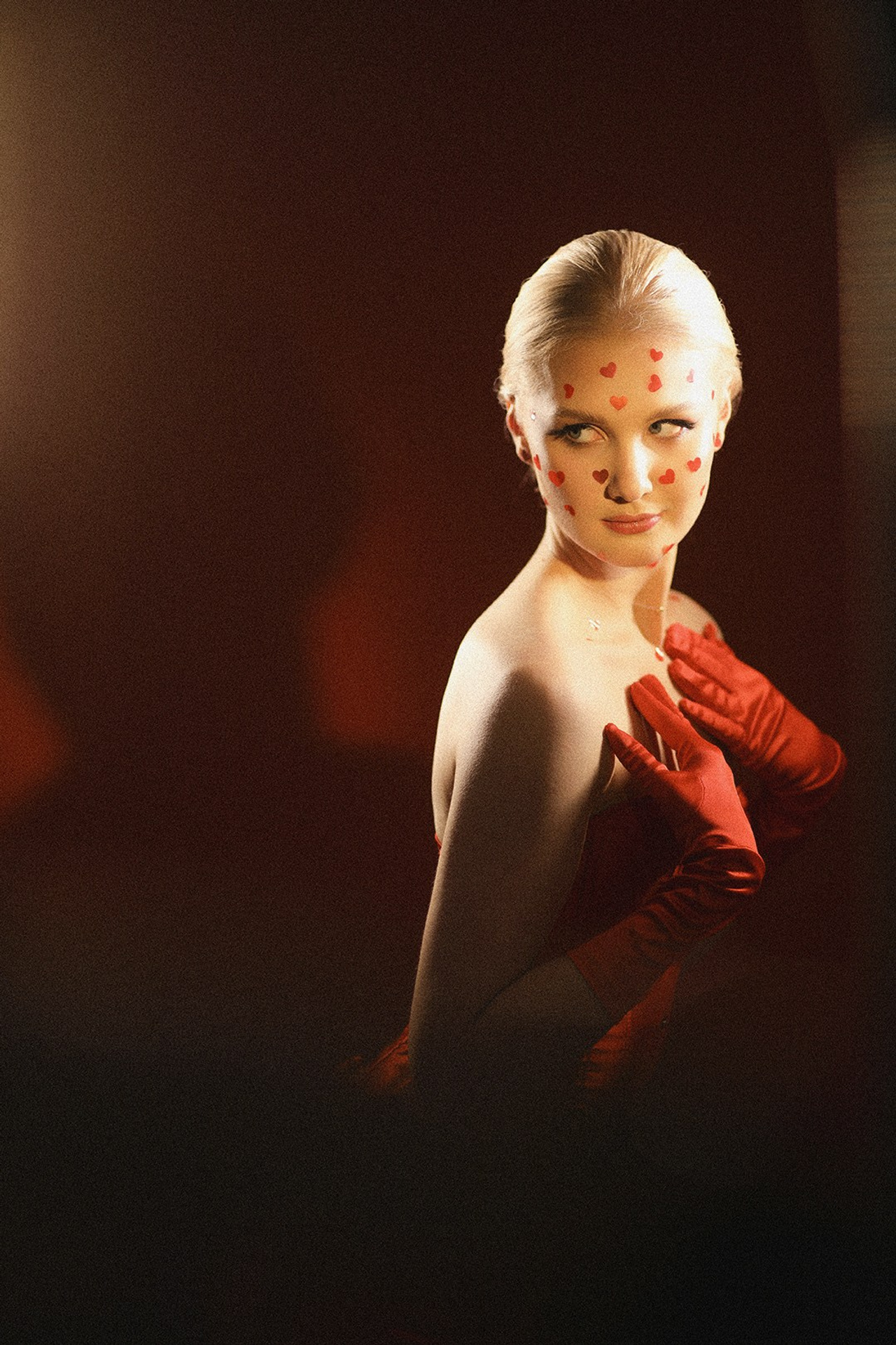 Модель для предметной съемки Дарья П. Н.Н.| Sale Easy