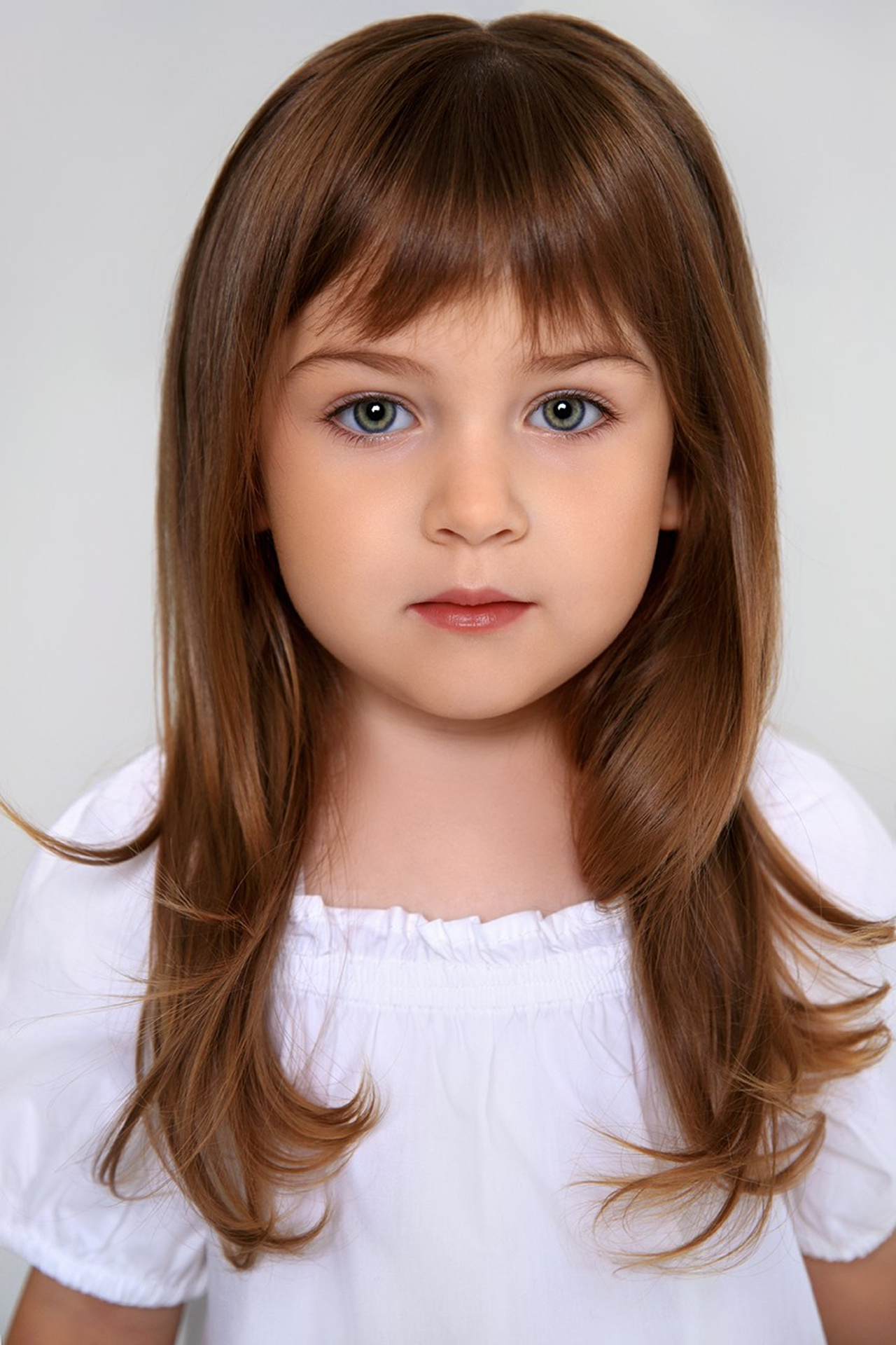 Модель девочка для предметной съемки Алиса З. С-Петербург|Sale Easy