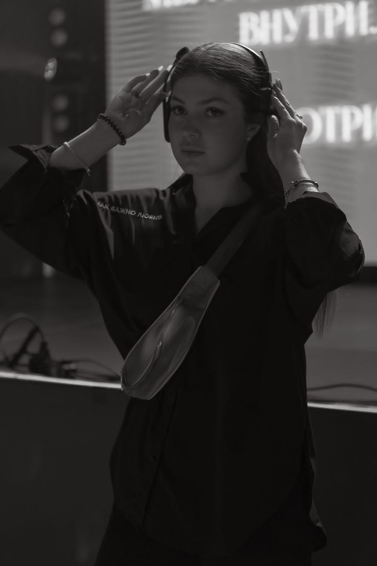 Модель для предметной съемки Алиса В Казань| Sale Easy