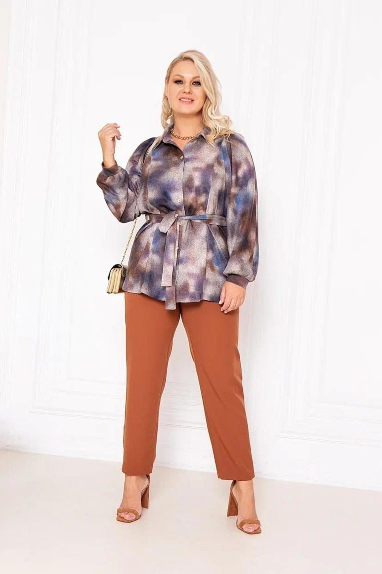 Модель plus size для предметной съемки Наталья Е.С-Петербург|Sale Easy