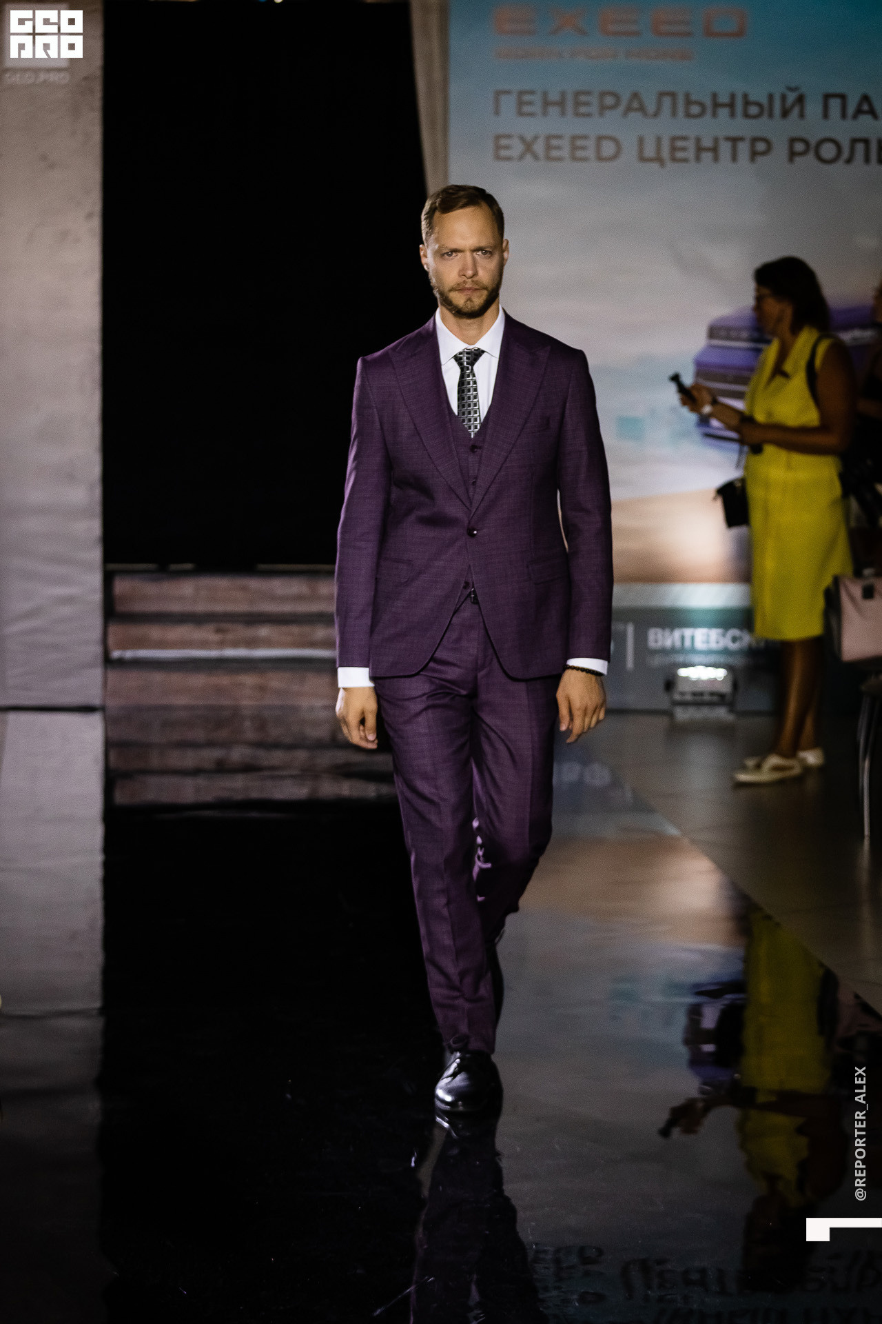 Модель для предметной съемки Александр Д С-Петербург | Sale Easy