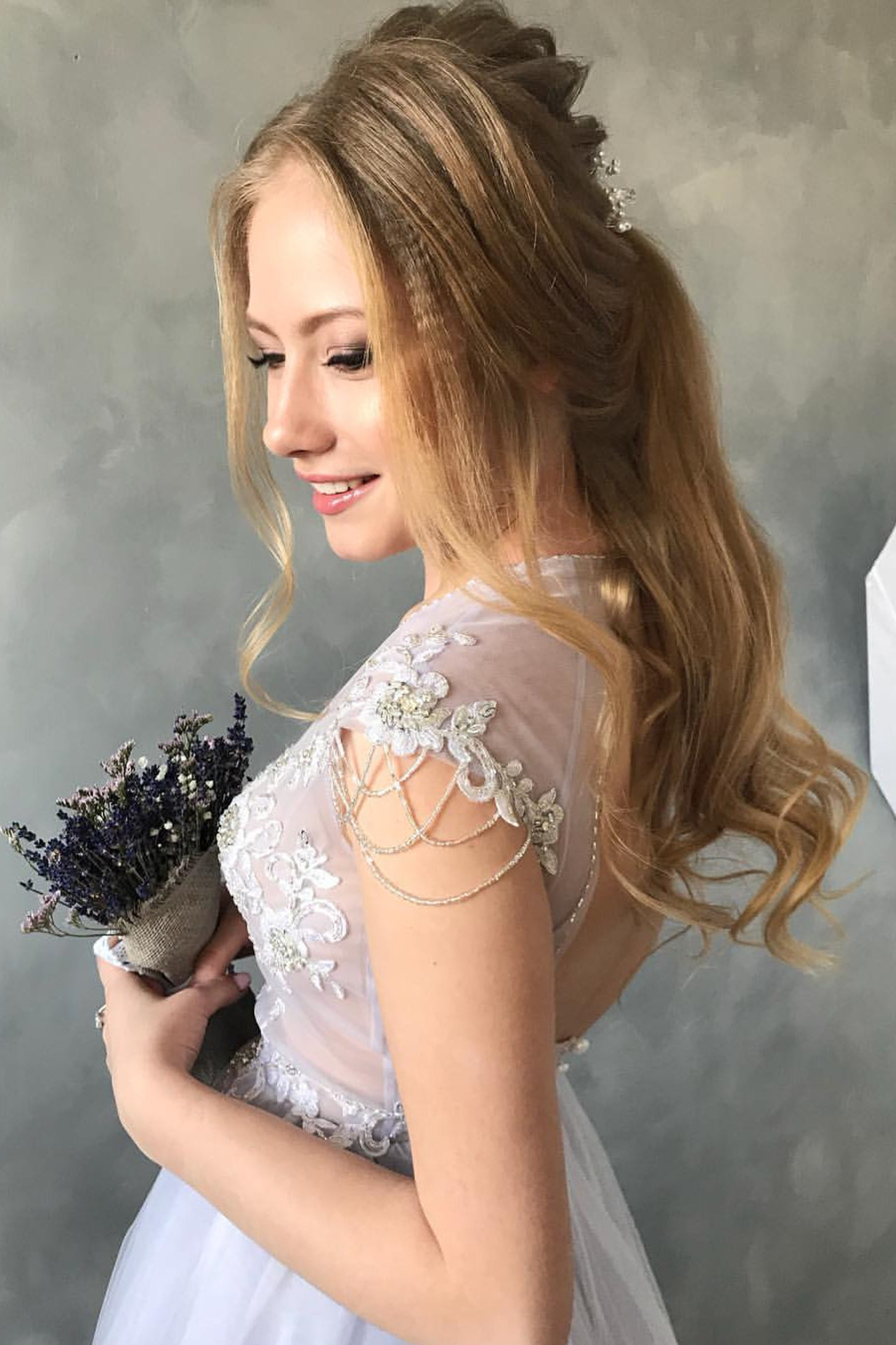 Модель для предметной съемки Мария Р Н.Новгород | Sale Easy