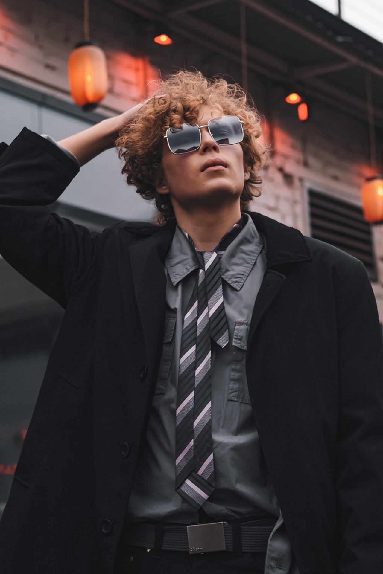 Модель для предметной съемки Арсений Москва | Sale Easy