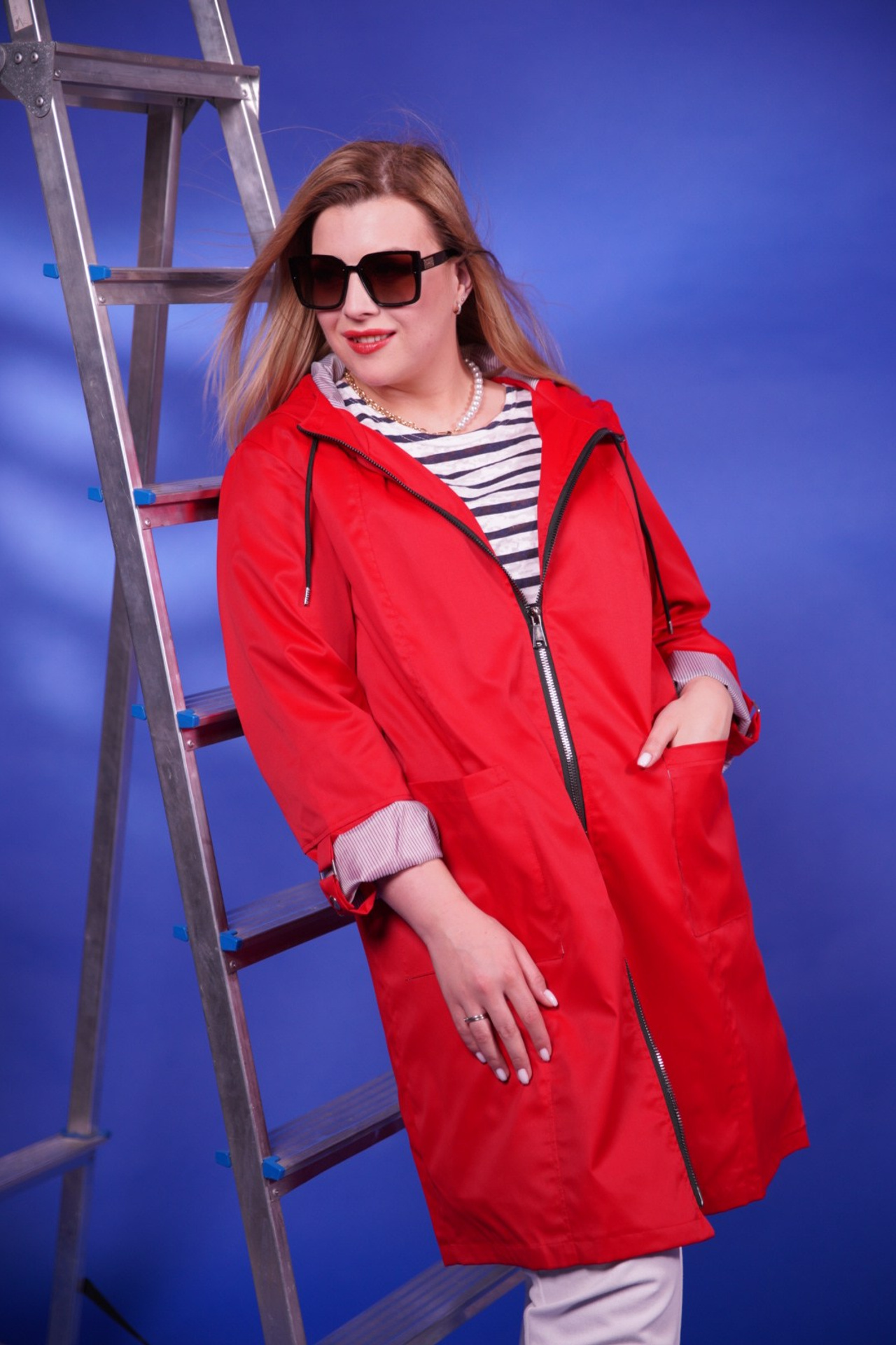 Модель plus size для предметной съемки Людмила А. Москва | Sale Easy