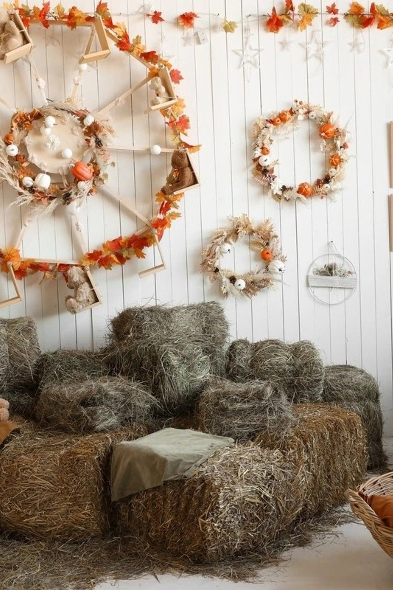 Студия DAILY STUDIO — зал Мастерская для предм. съемки С.-Пб|Sale Easy