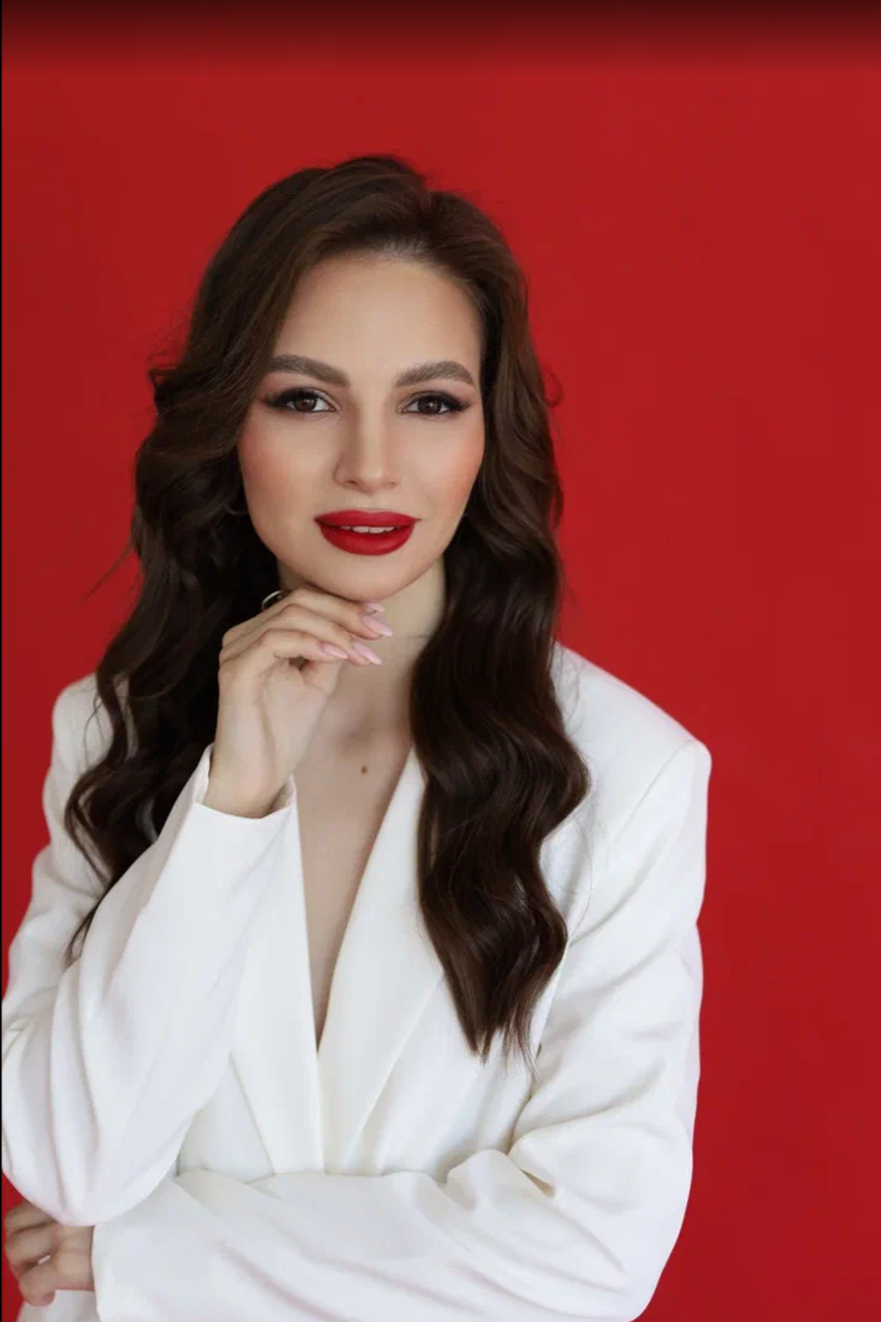 Модель для предметной съемки Адиля Казань| Sale Easy