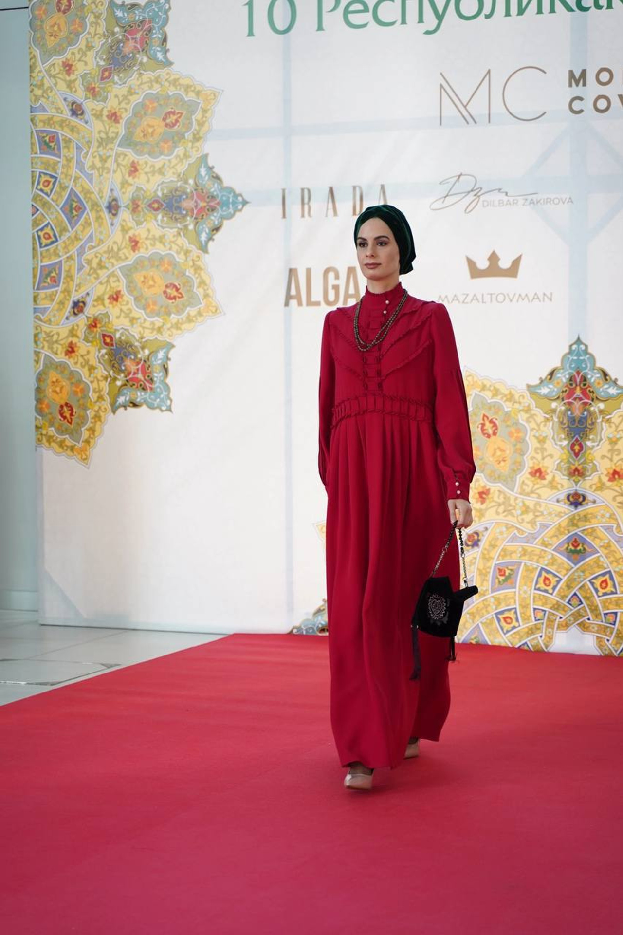 Модель для съемки на маркетплейсы Ильмира Казань| Sale Easy