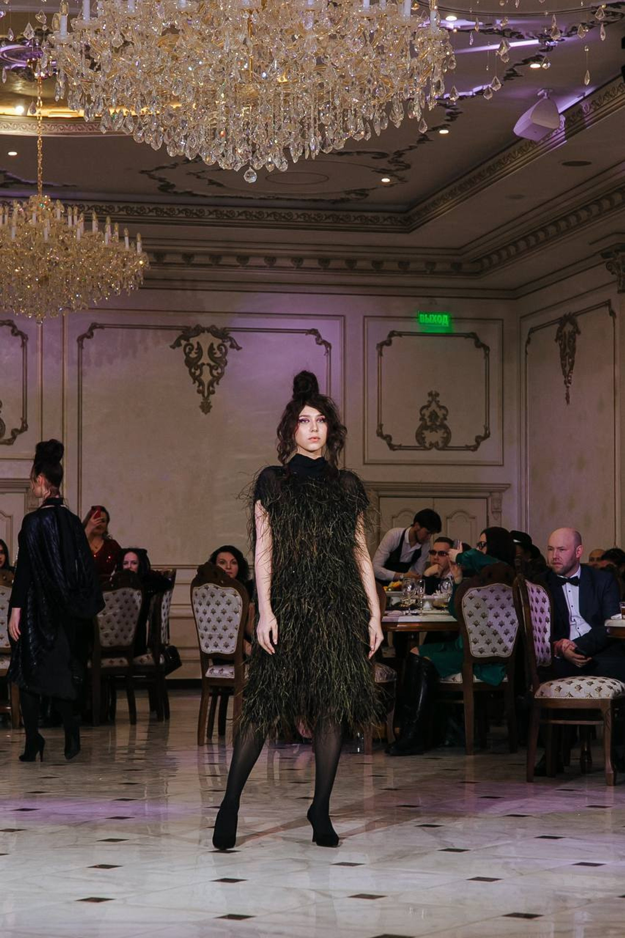 Модель для съемки для интернет магазинов Аделя Казань| Sale Easy