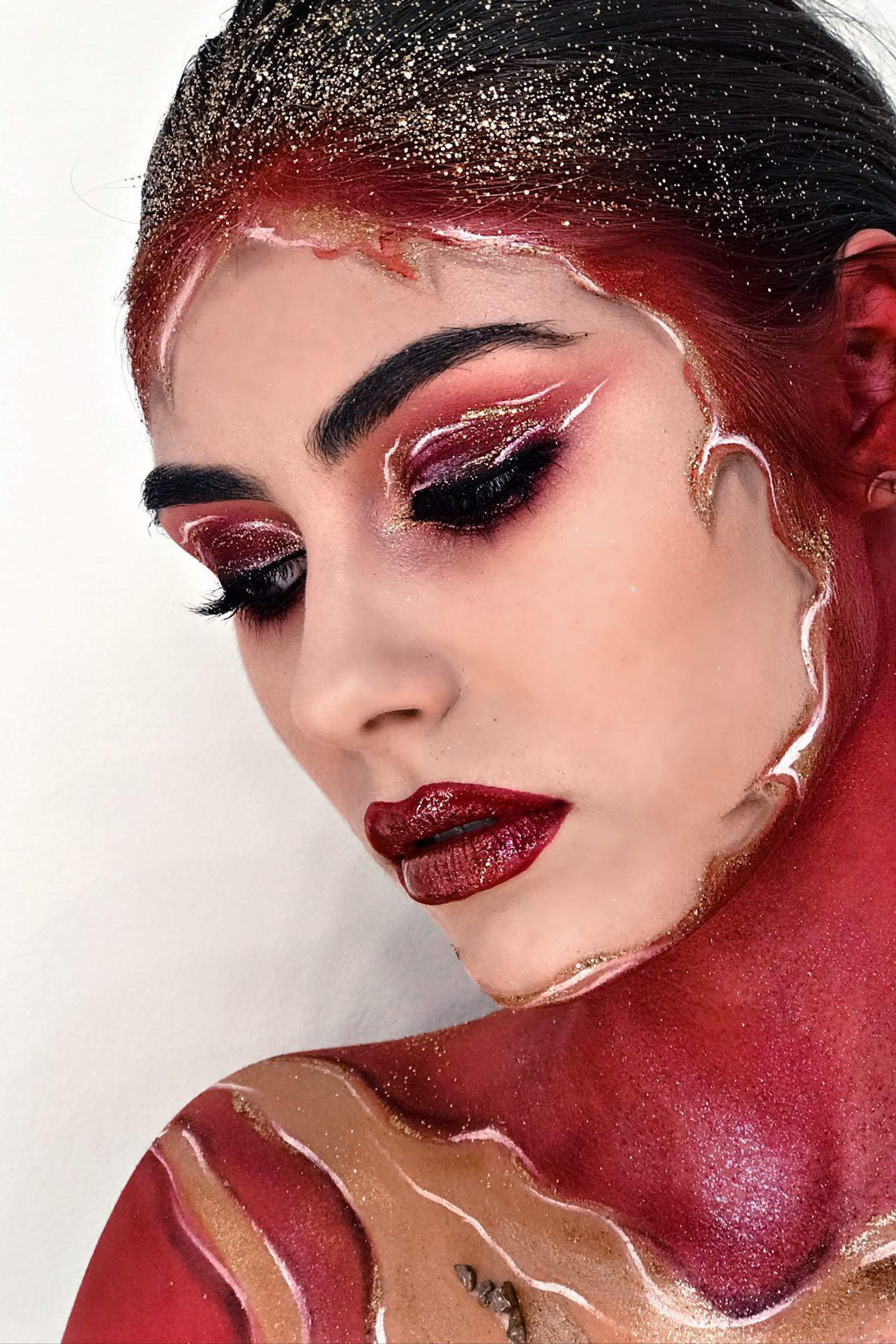 Модель для предметной съемки Полина Г. Москва| Sale Easy