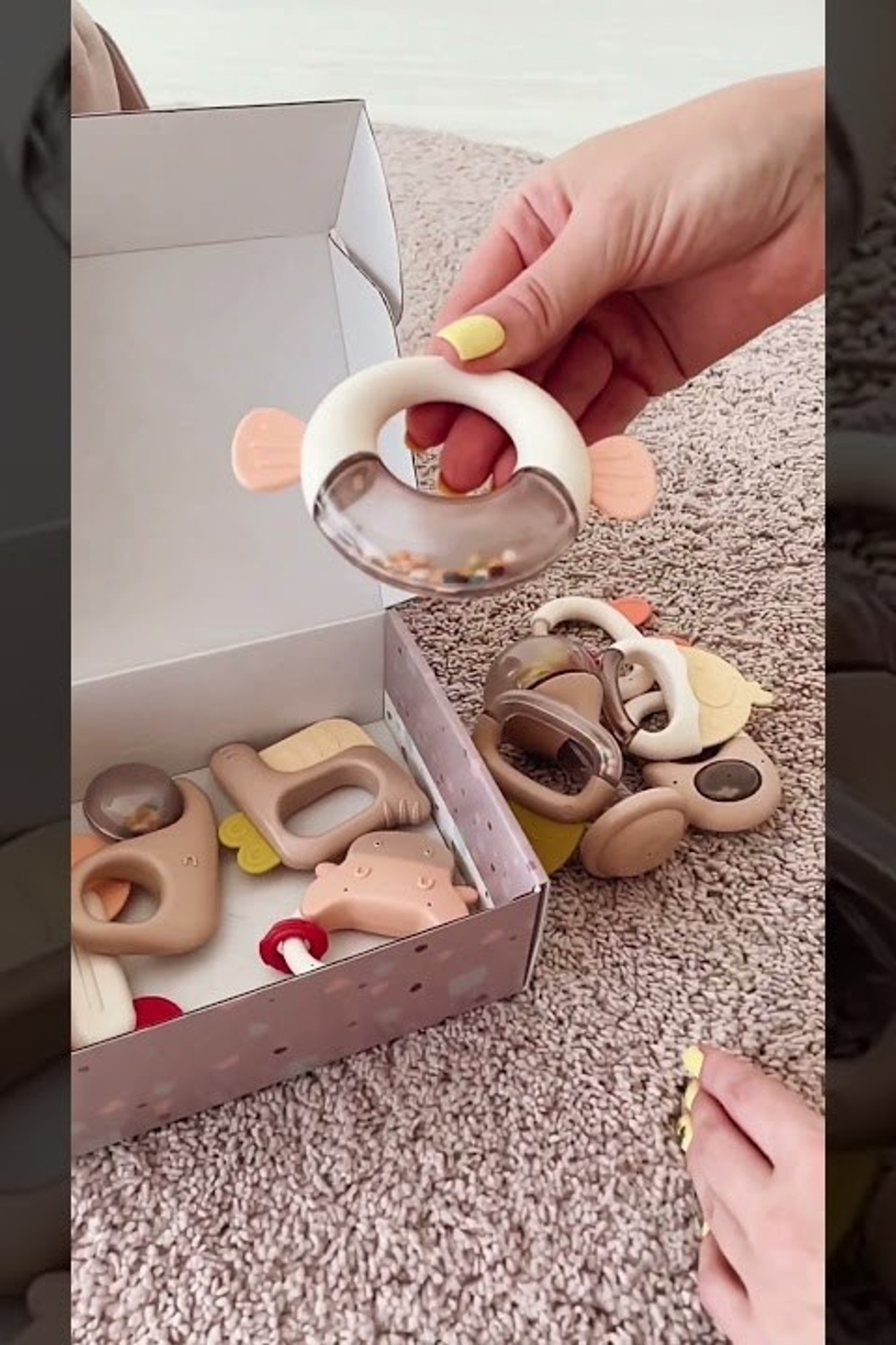 Портфолио видеосъемки товаров для детей для маркетплейсов | Sale Easy