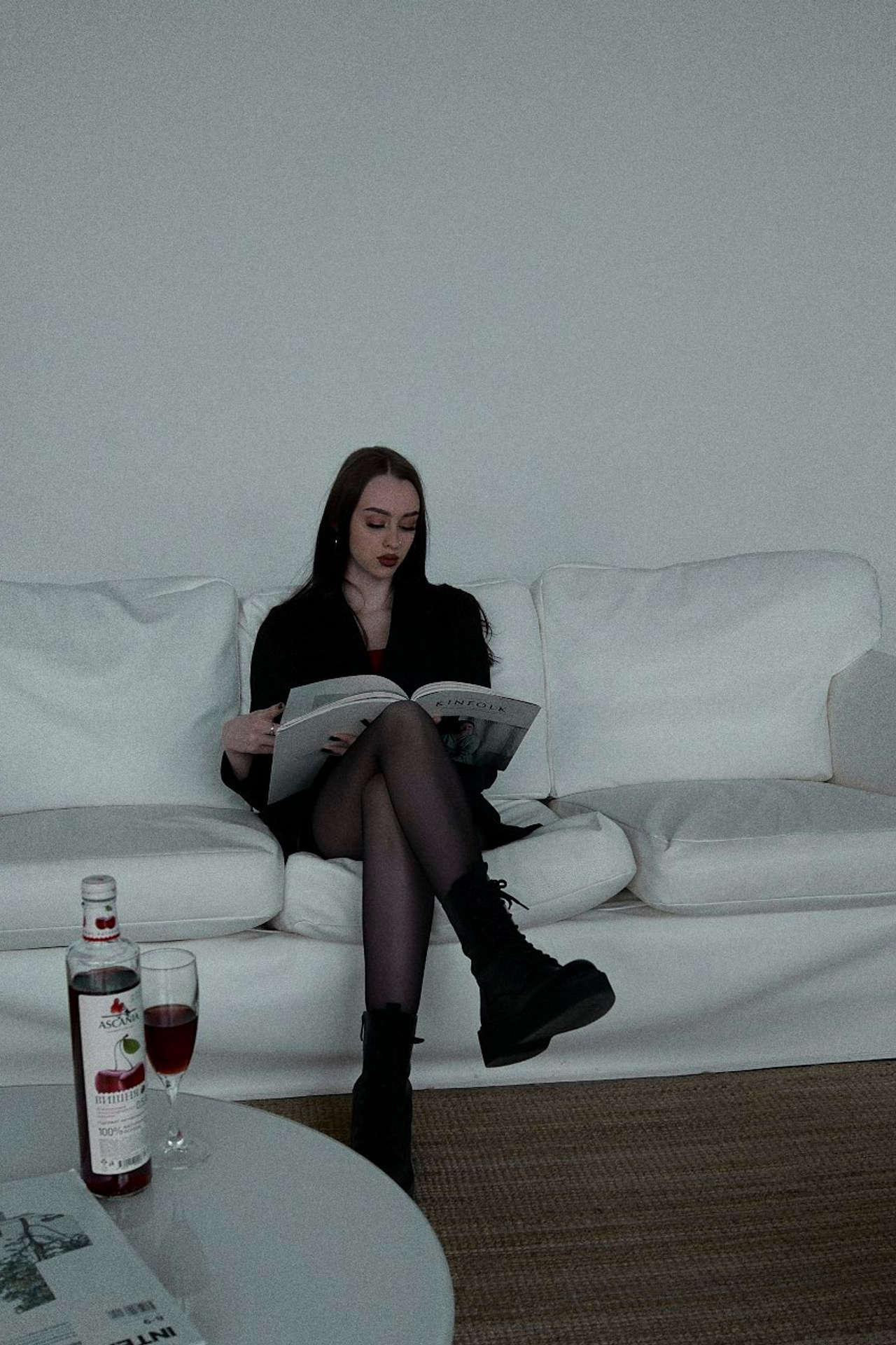 Модель для предметной съемки Полина Л Н.Новгород | Sale Easy