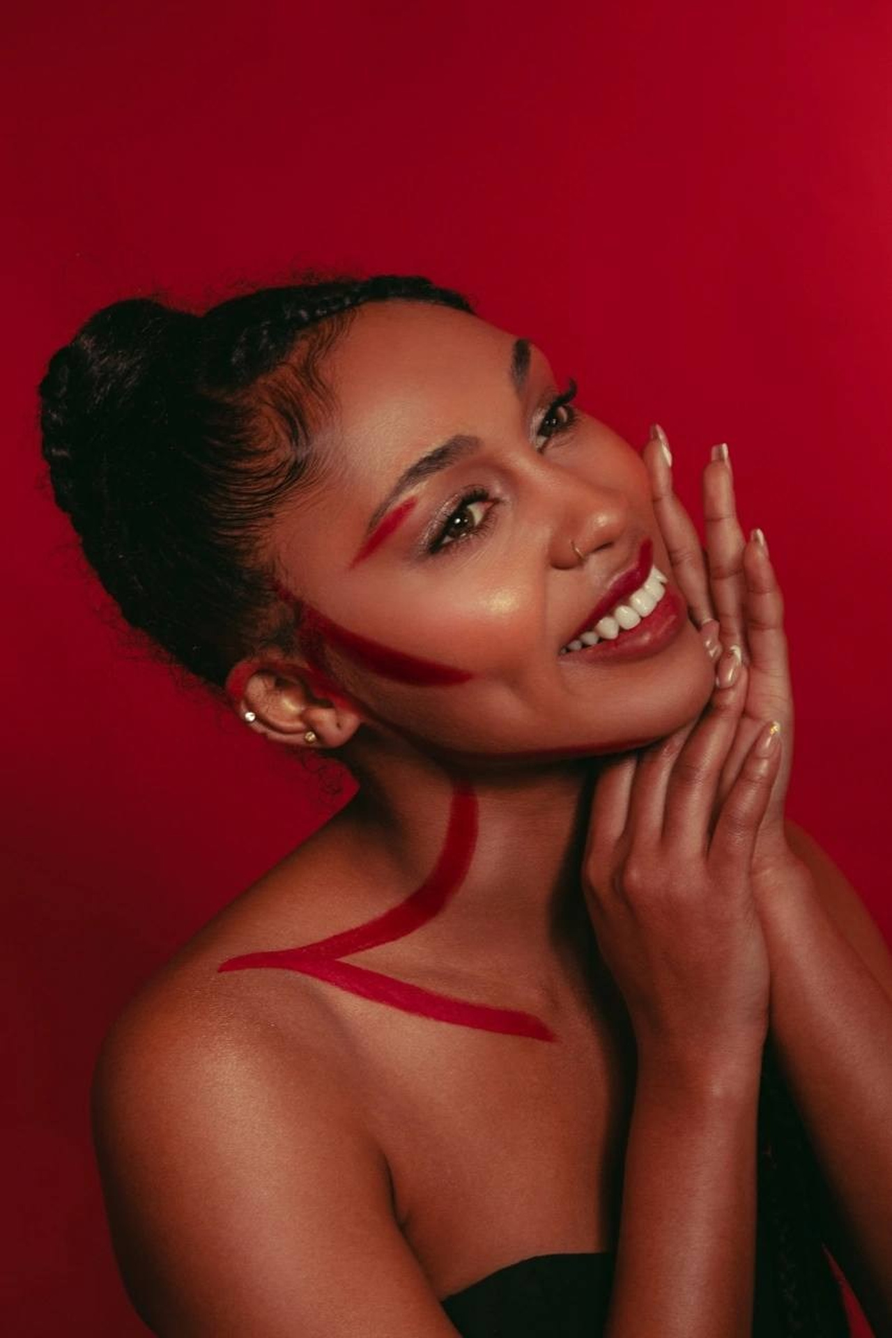 Модель Кристина О. для предметной съемки в Казани| Sale Easy