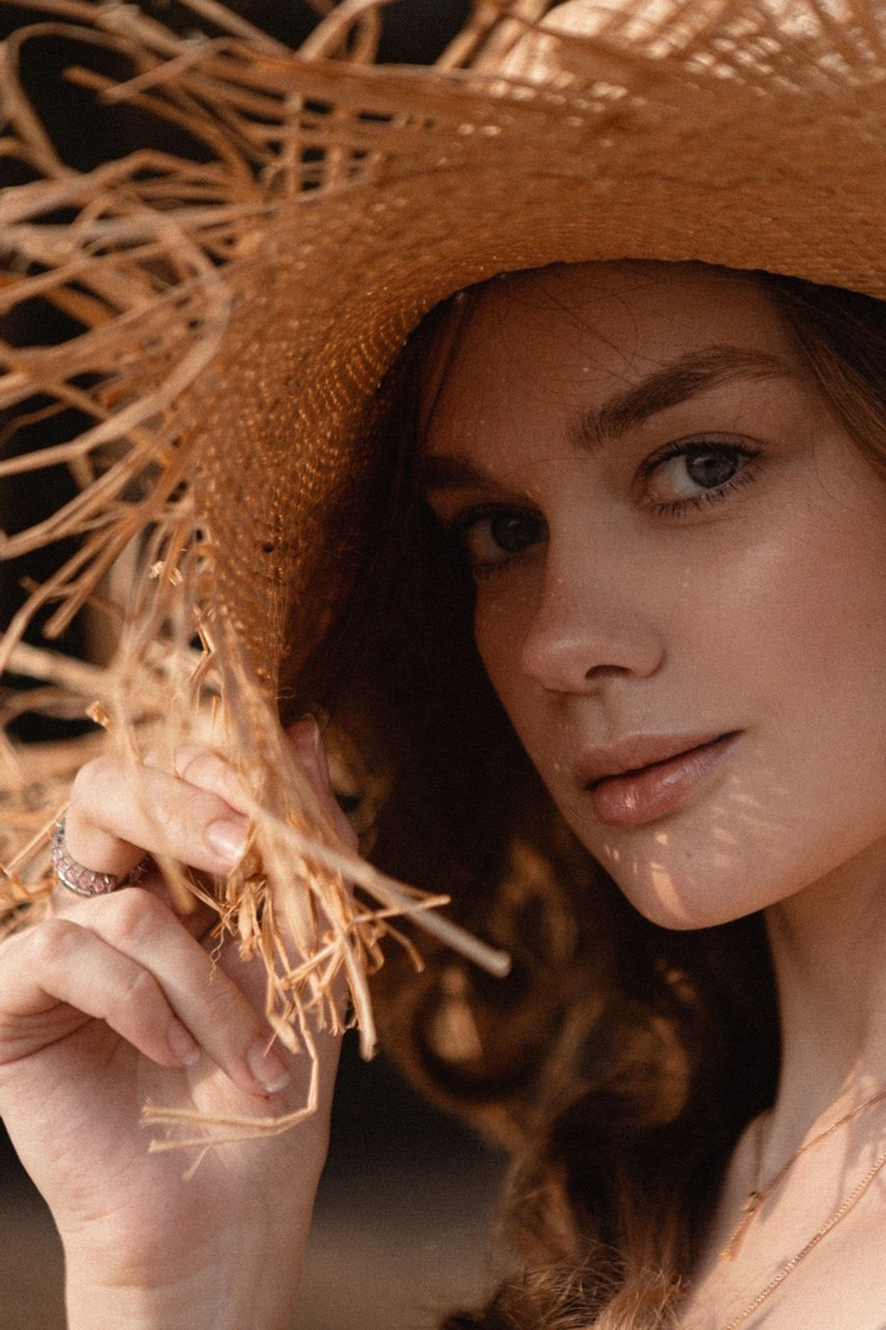 Модель для предметной съемки Настасия Н.Н.| Sale Easy