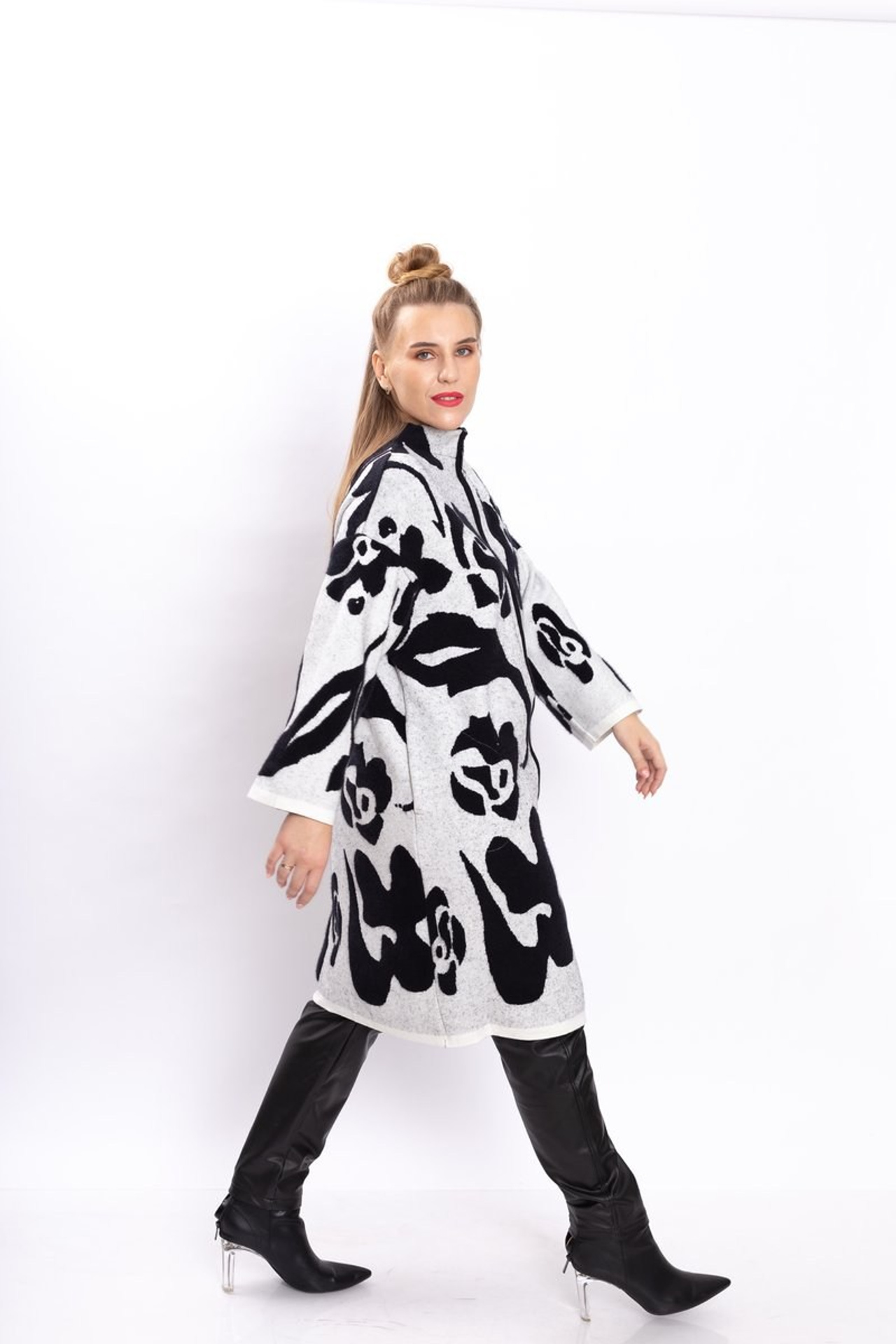 Модель plus size для предметной съемки Анастасия Я. Москва | Sale Easy