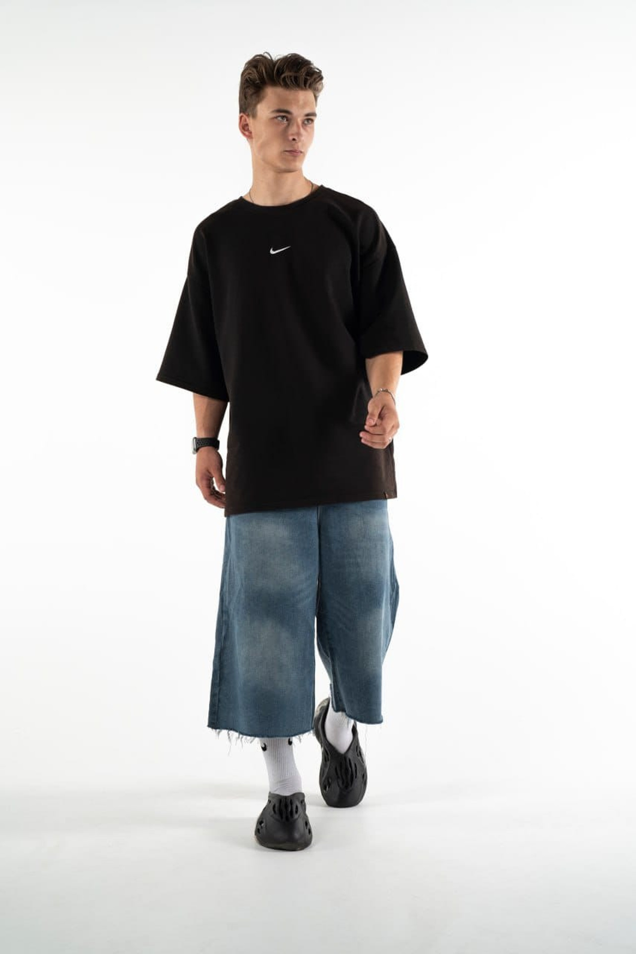 Модель для предметной съемки Александр Б Москва | Sale Easy