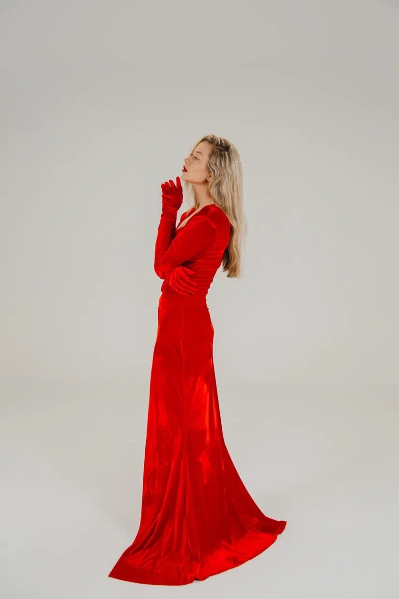 Модель для предметной съемки Марина id 16054 Казань| Sale Easy