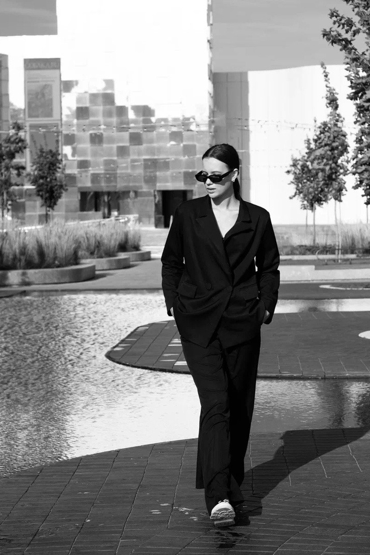 Модель для предметной съемки Милана А Н.Новгород |Sale Easy