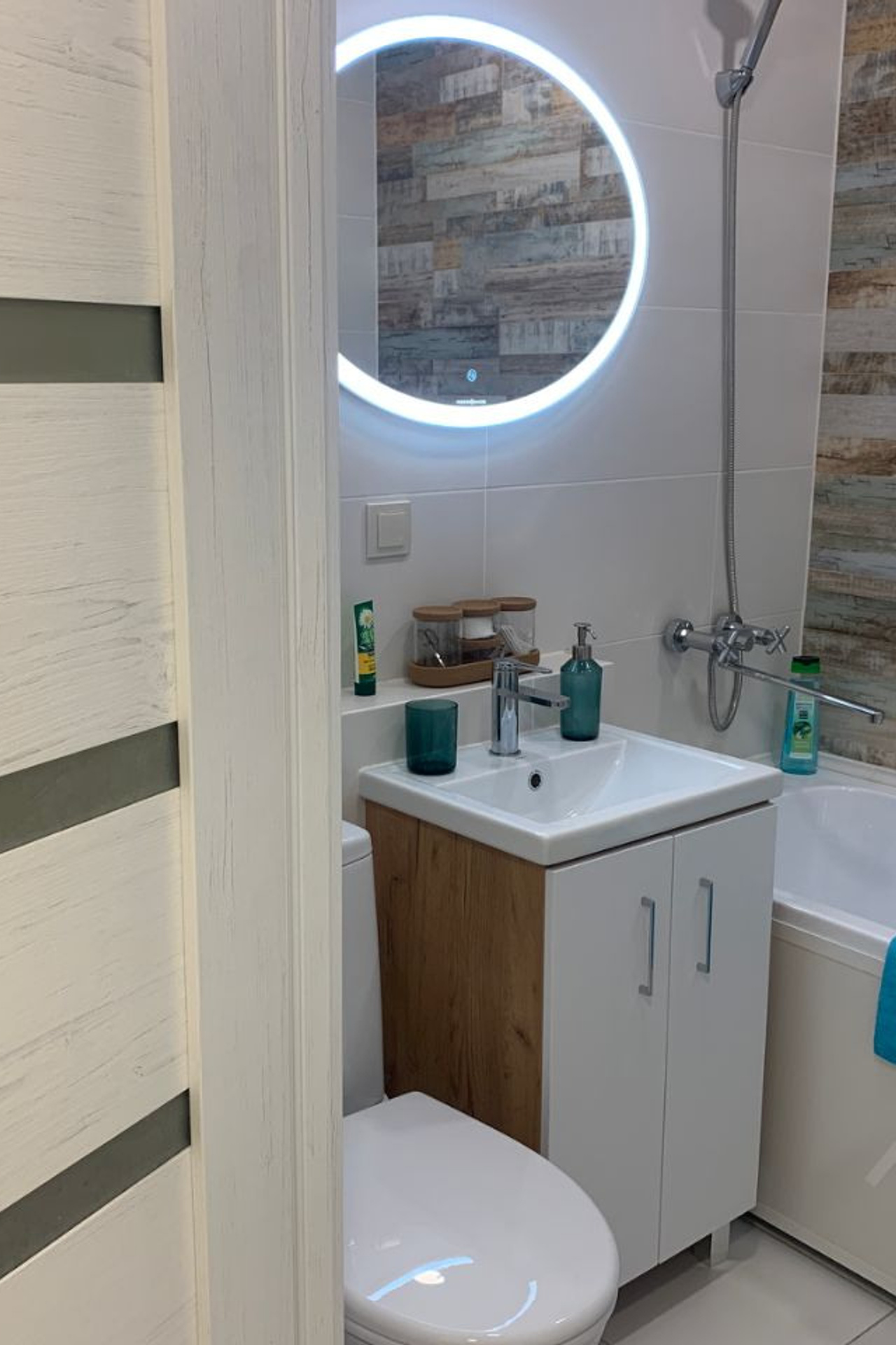 Локация Дом.уют 2ком. на Матросова для предметной съемки Красноярск